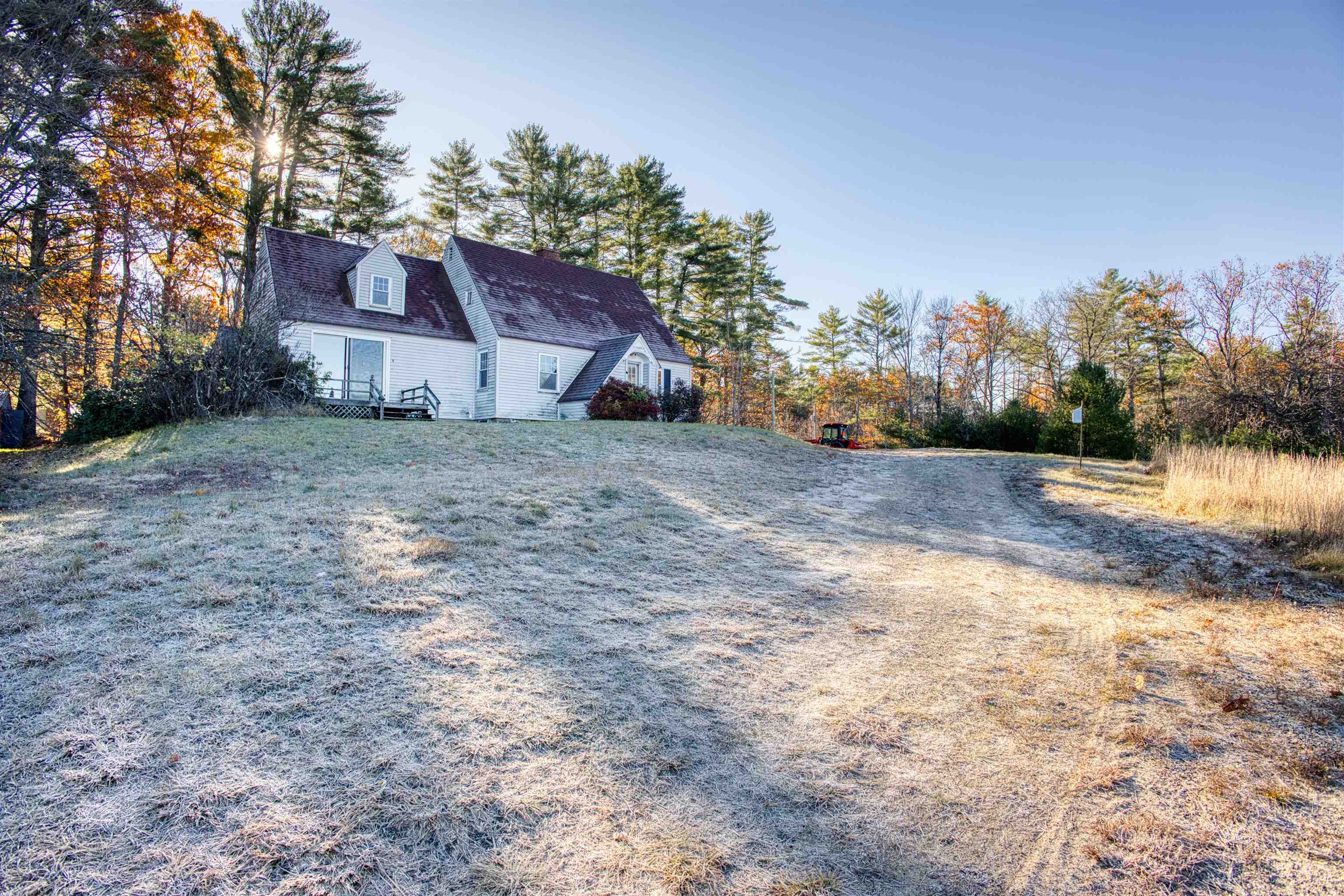 55 Pine River Rd, Effingham, NH 03882