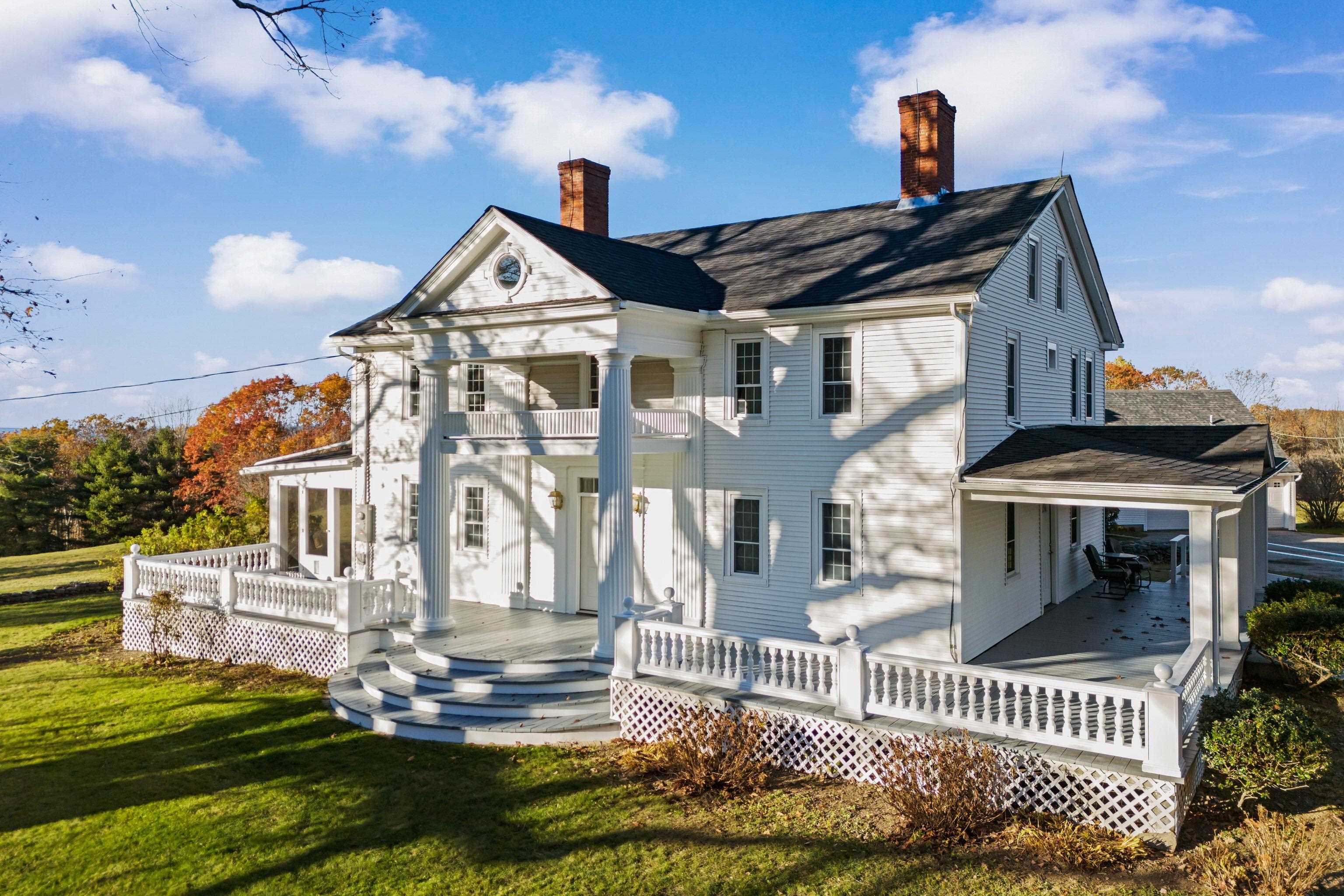 268 Mountain Rd, Pittsfield, NH 03263