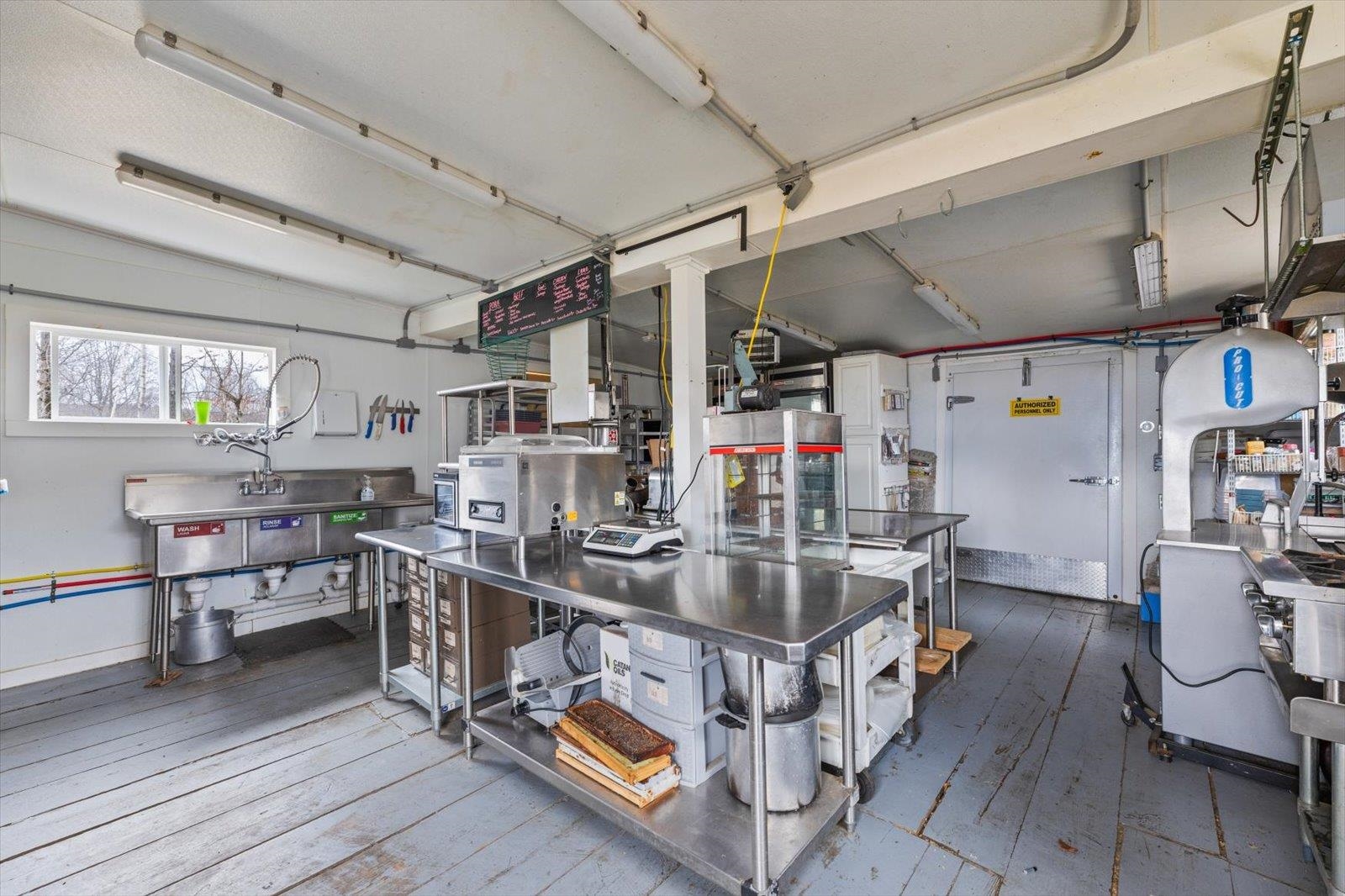 67 Lang Rd, Washington, NH 03280