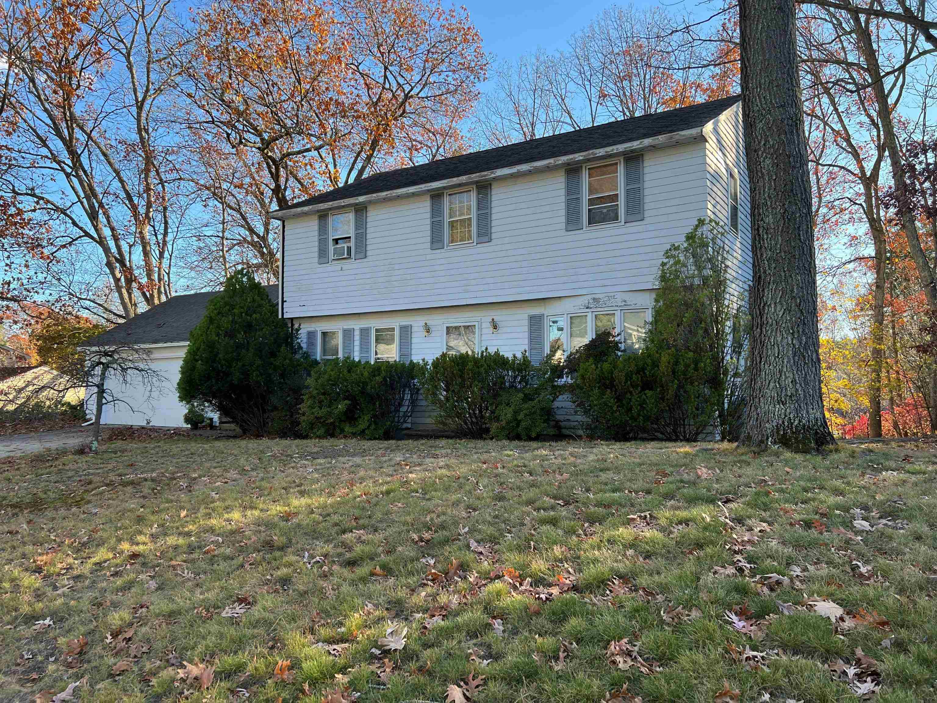 MLS 5069054: 19 Dunloggin Road, Nashua NH