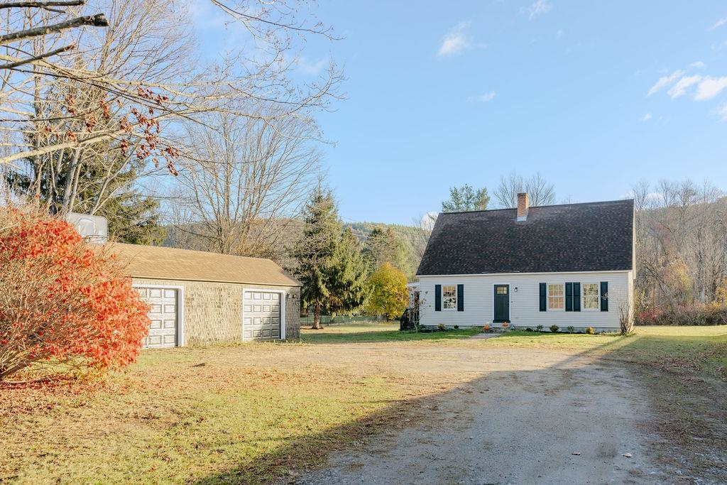 24 Village Rd, Surry, NH 03431