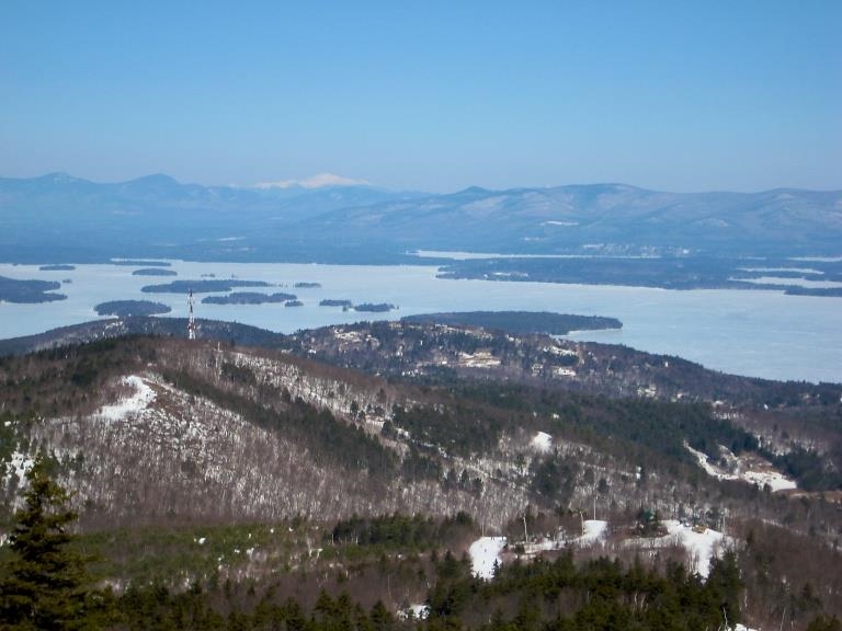 9 Aspen Rd, Tilton, NH 03276