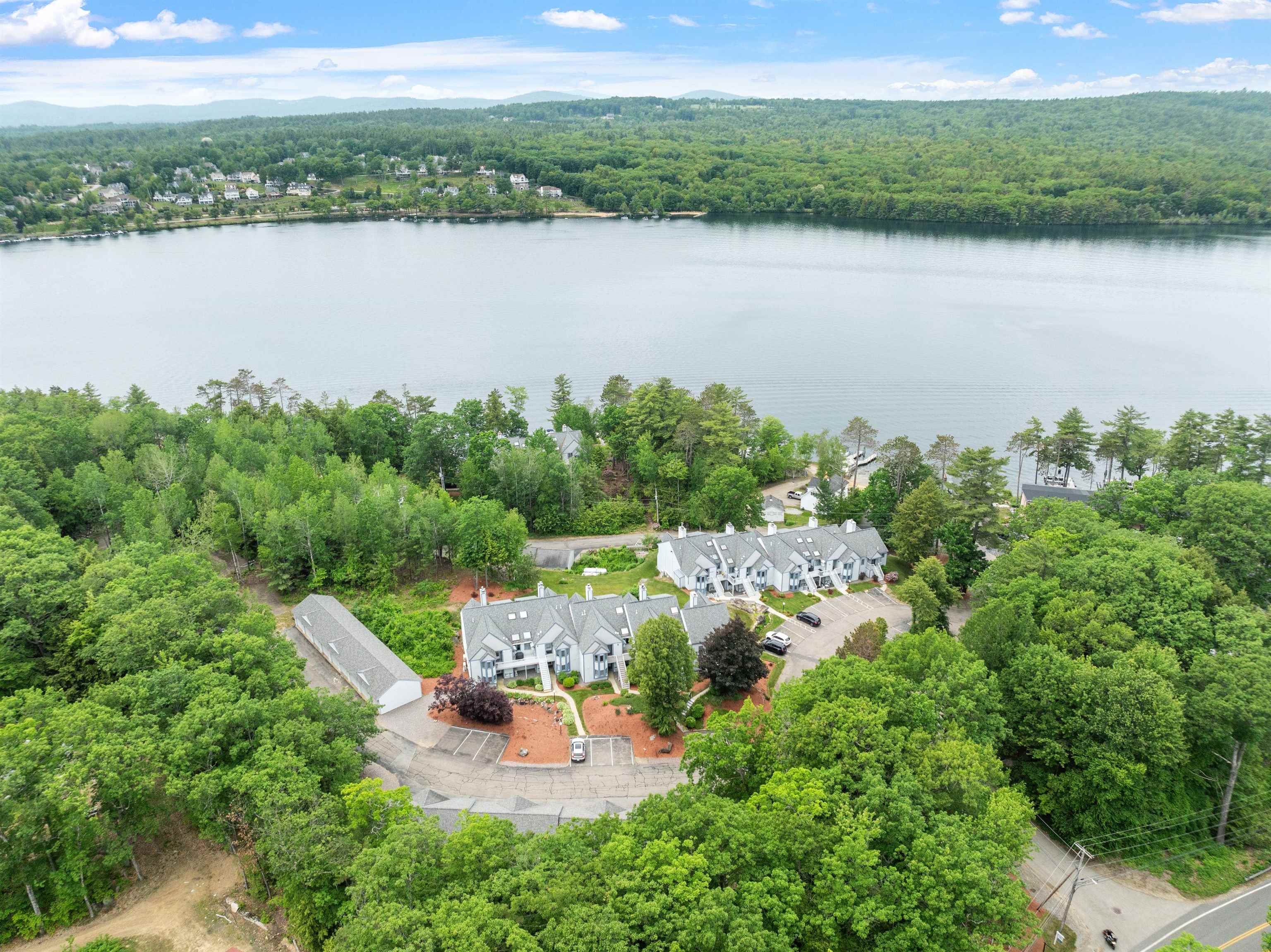 738 Weirs Blvd, Laconia, NH 03246