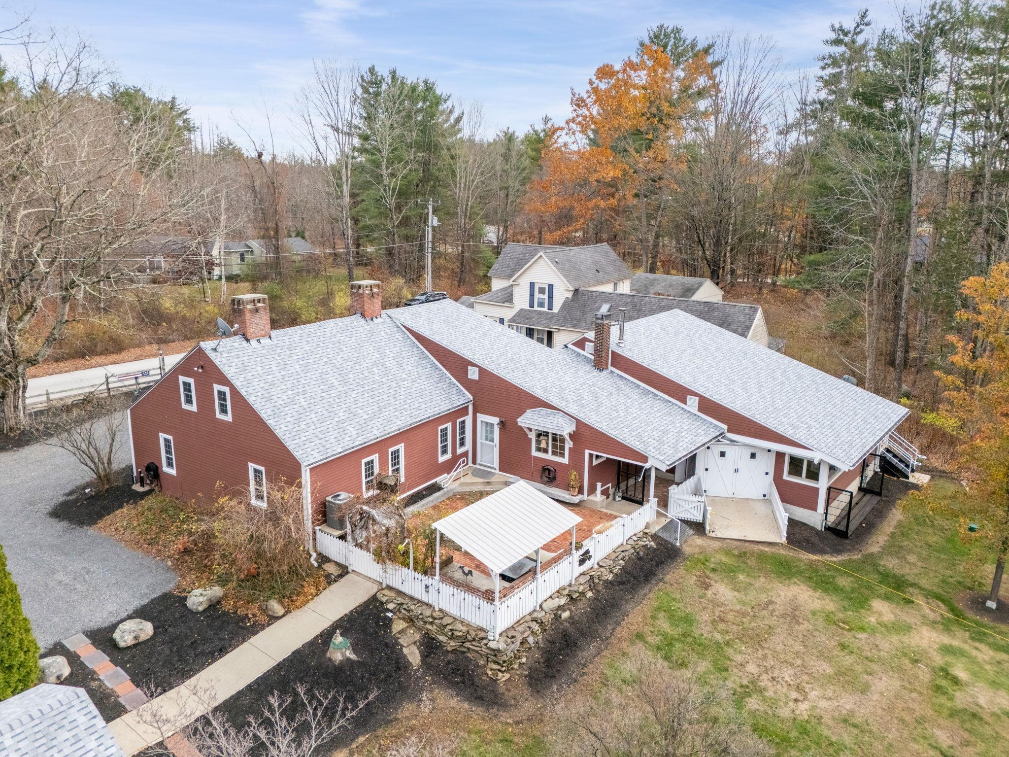 27 Old State Rd, Epping, NH 03042