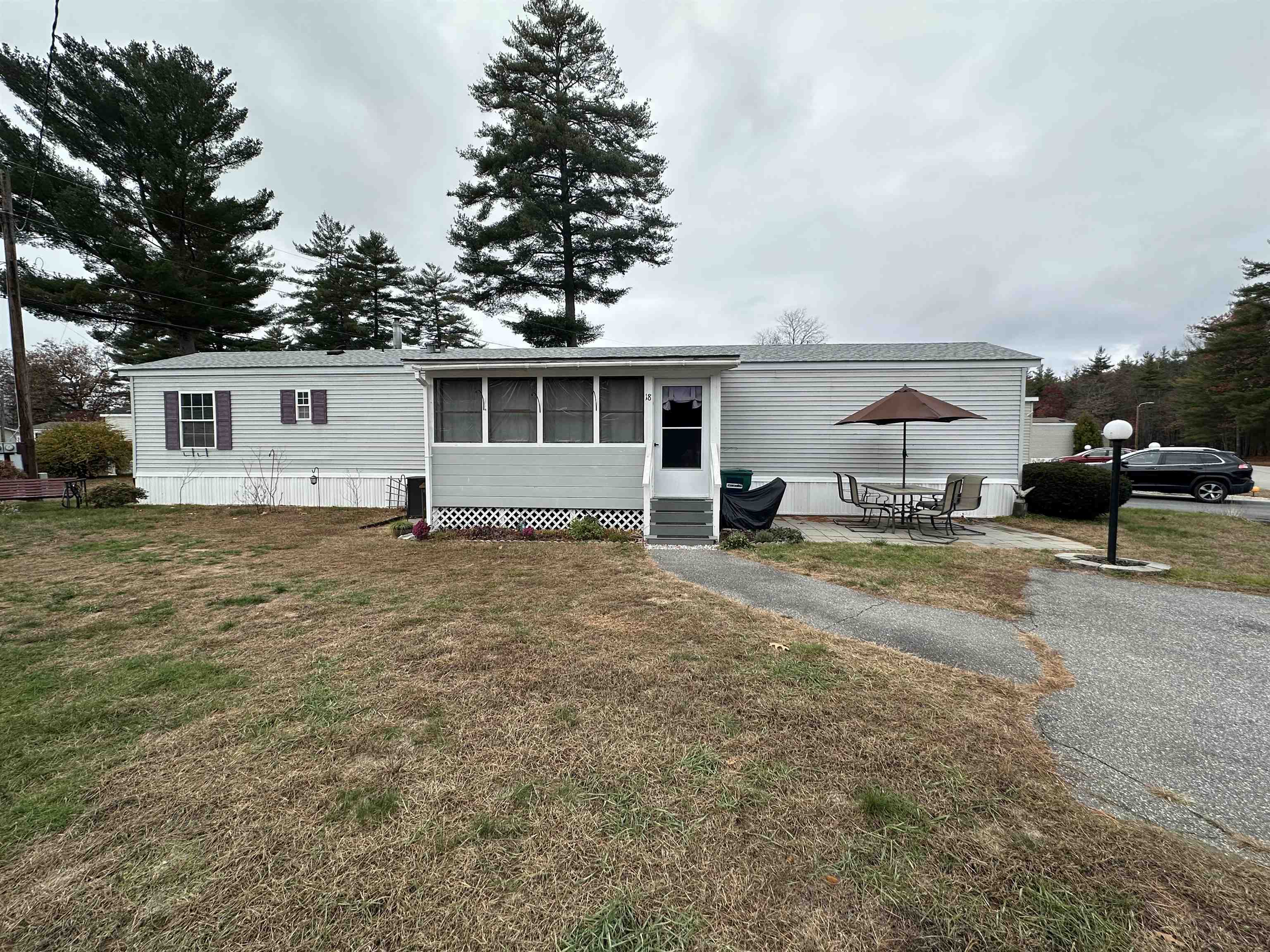 18 Pine St, Hinsdale, NH 03451