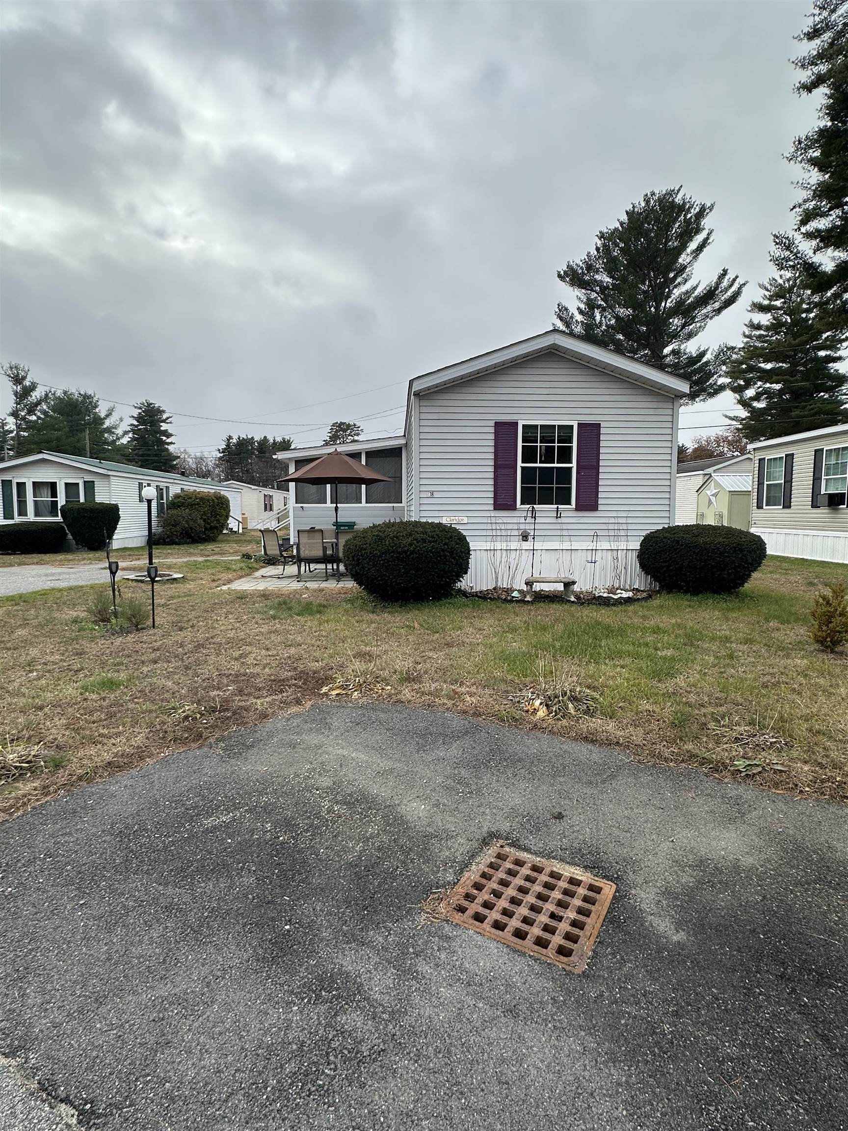 18 Pine St, Hinsdale, NH 03451