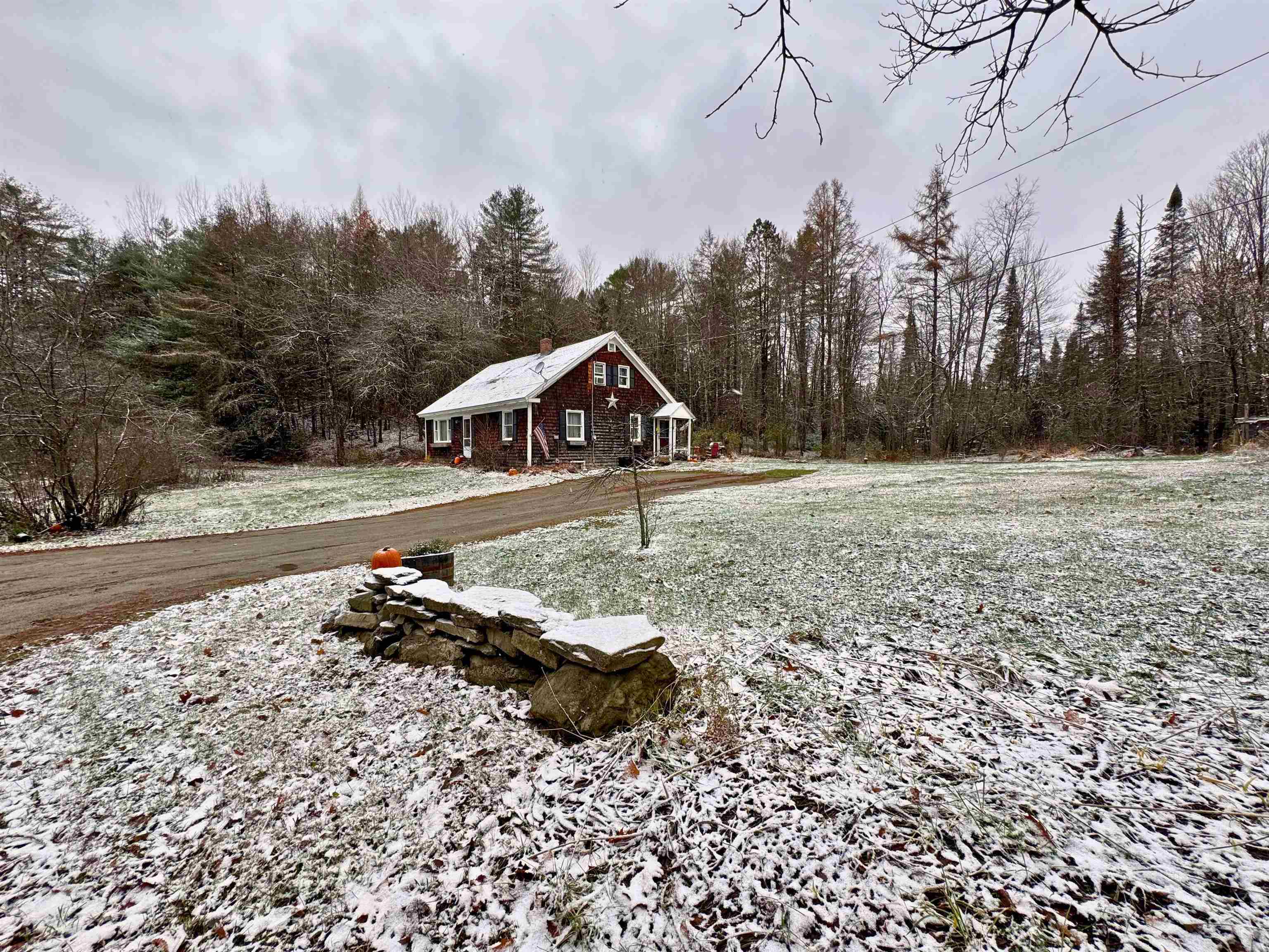205 Hurd Hill Rd, Lyman, NH 03585