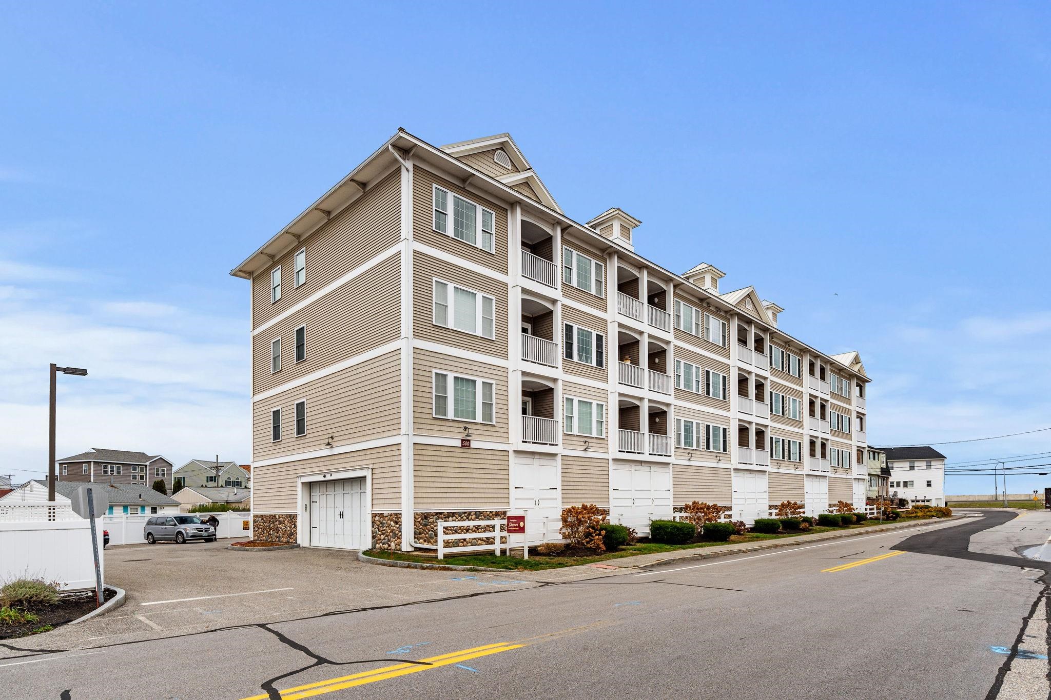 MLS 5069372: 580 Winnacunnet Road-Unit 305, Hampton NH