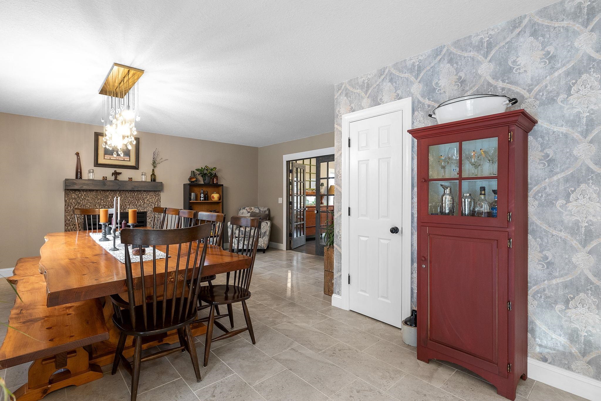 family room