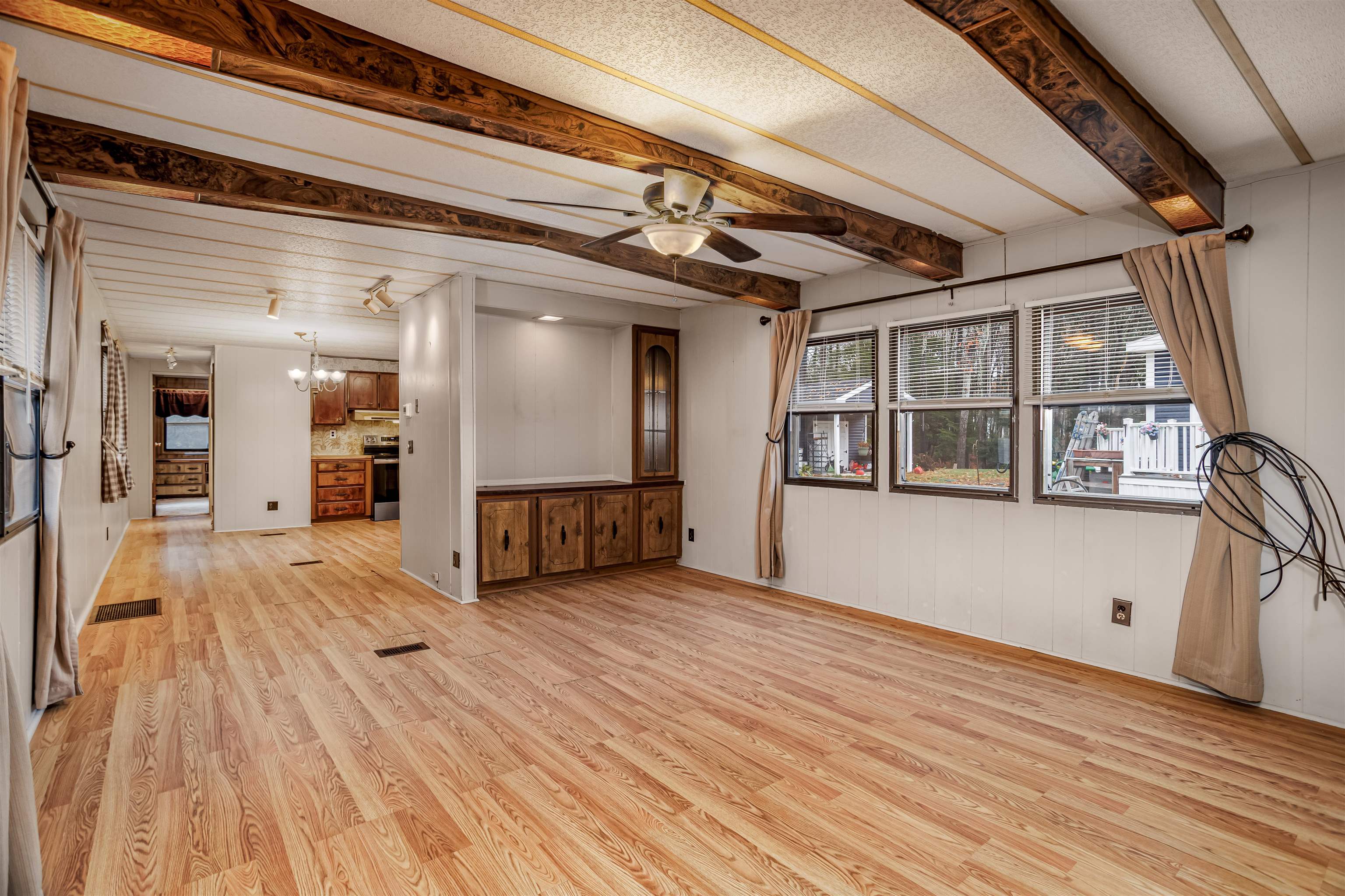 5 S Blueberry Ln, Rochester, NH 03867