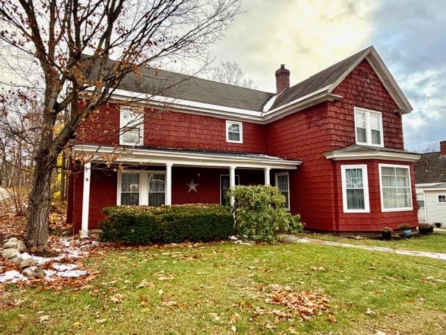 1 Glen Rd, Gorham, NH 03581