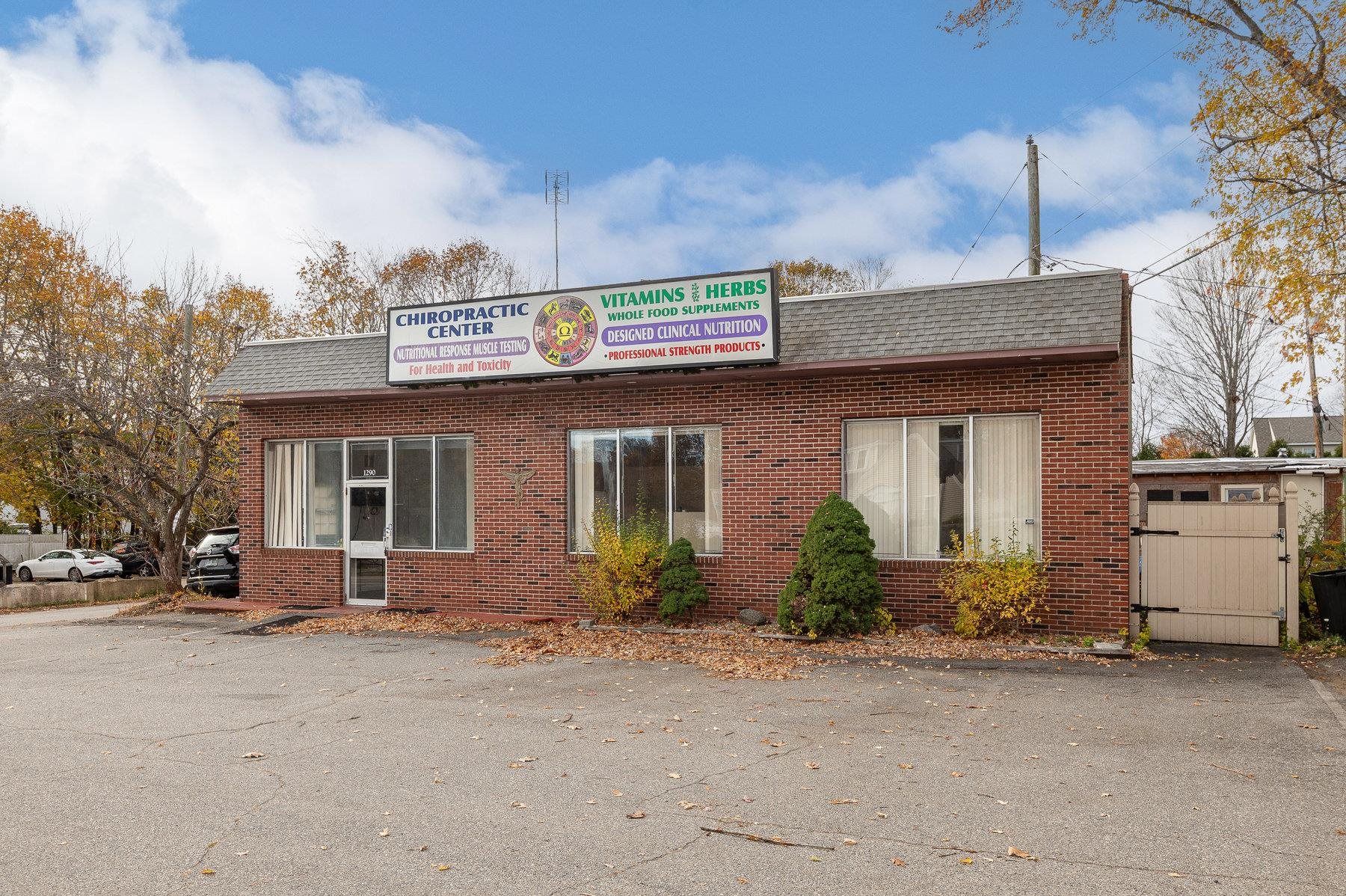 1290 Woodbury Ave, Portsmouth, NH 03801