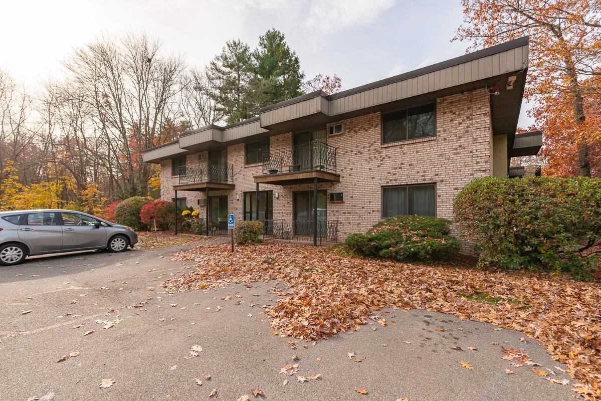 MLS 5069484: 2 Strawberry Bank Road-Unit 17, Nashua NH