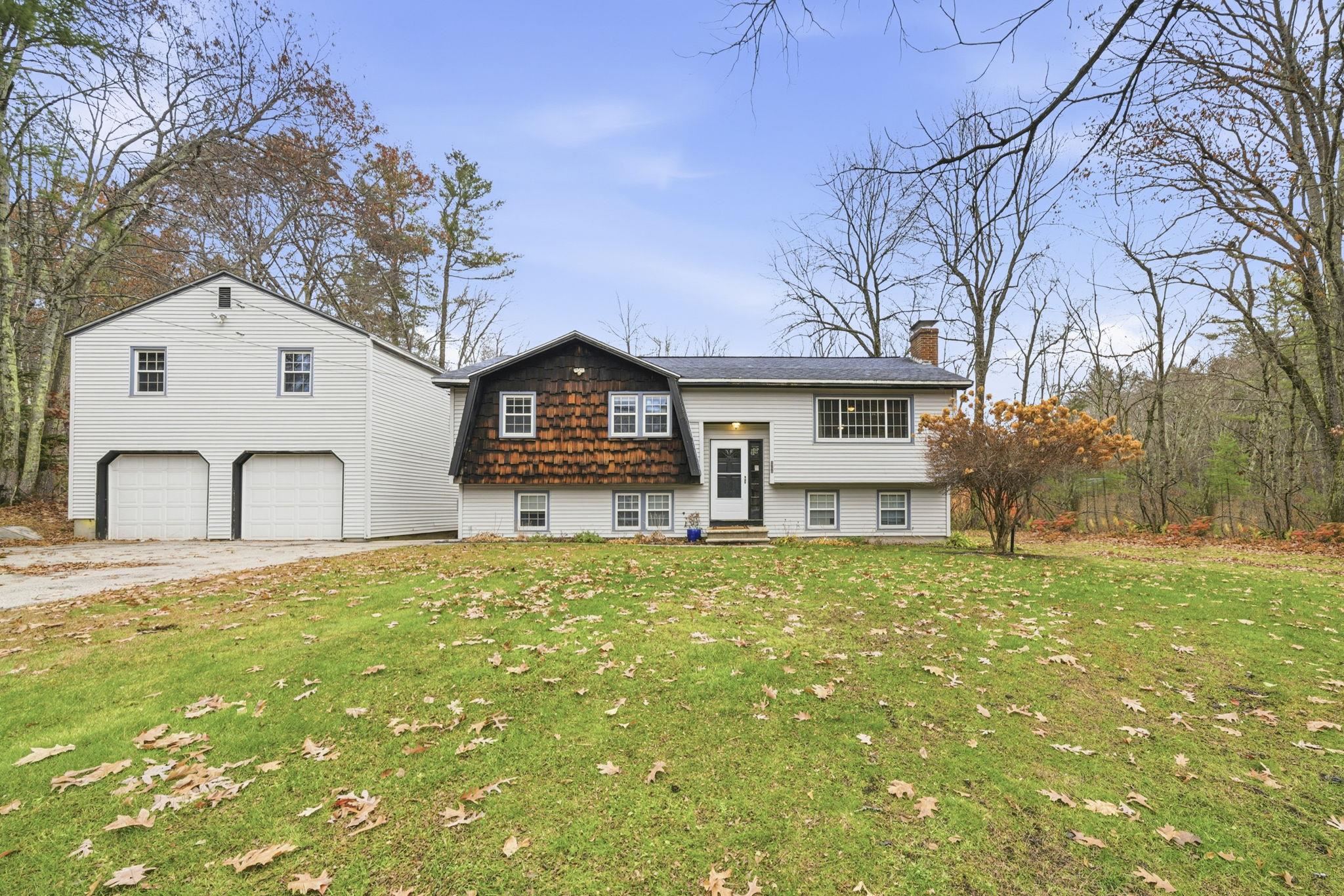 Photo of 224 High Range Road Londonderry NH 03053