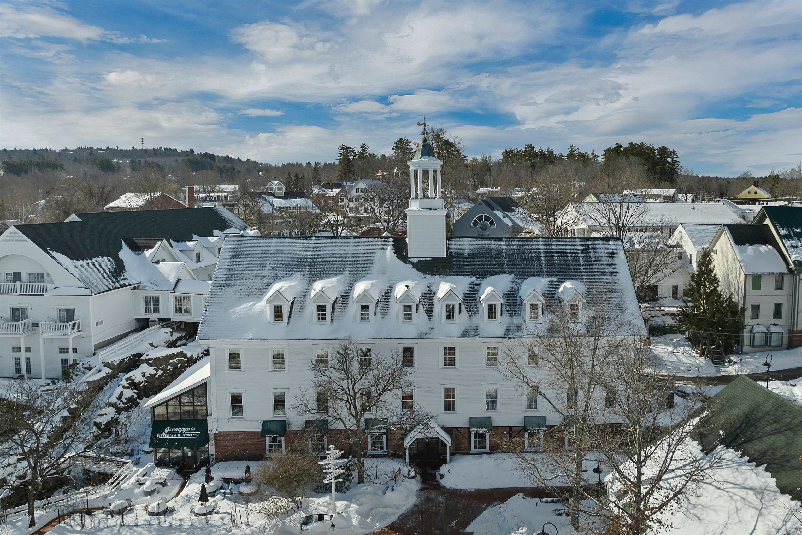 312 DW Highway — photo 1