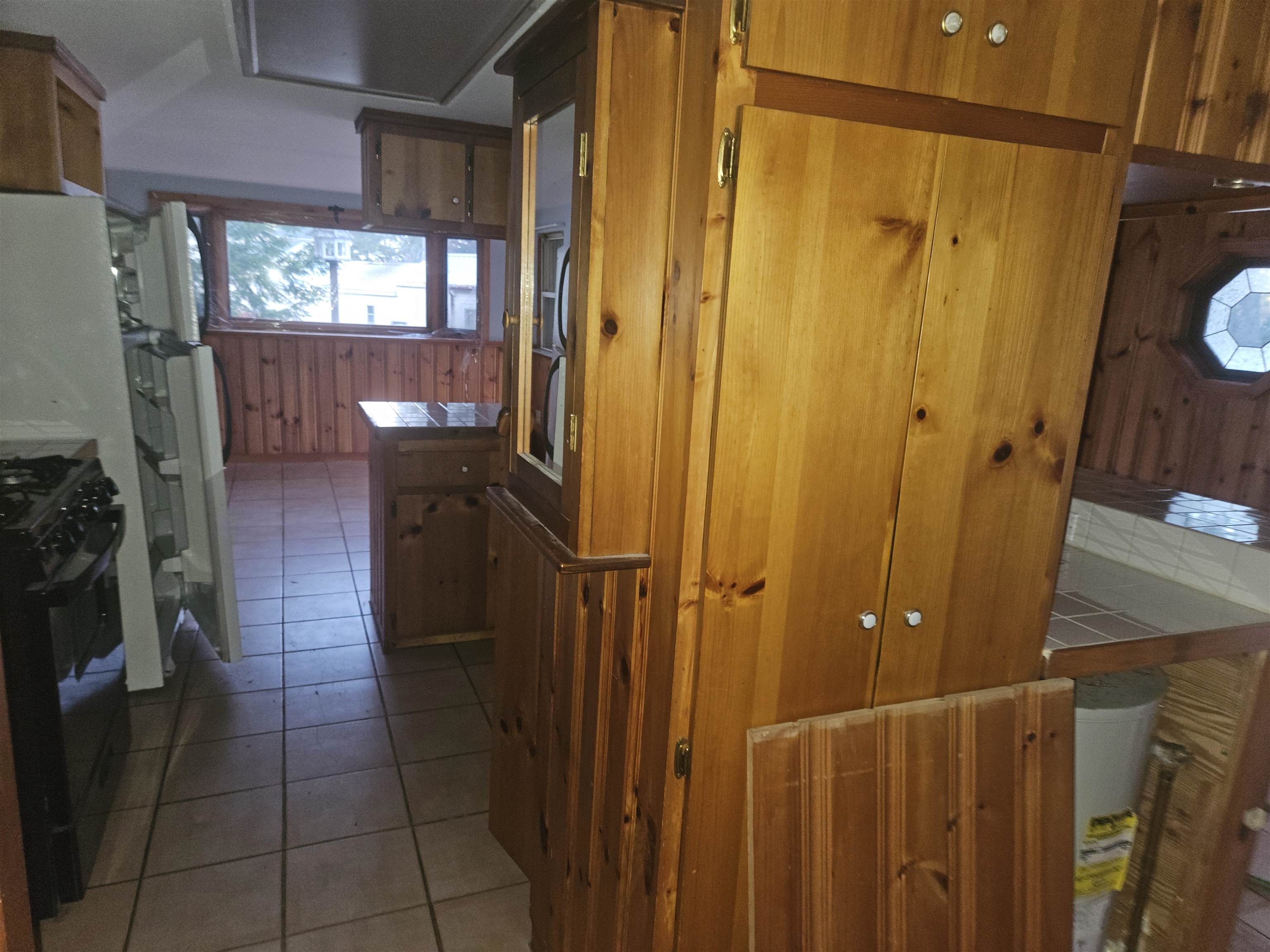 247 Ne Pond Rd, Milton, NH 03851