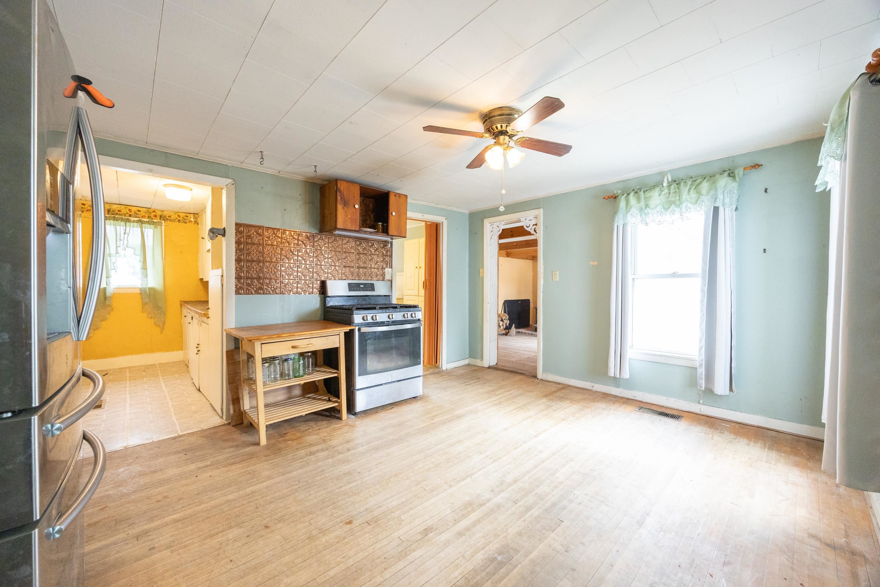 220 Lime Kiln Rd, Haverhill, NH 03780