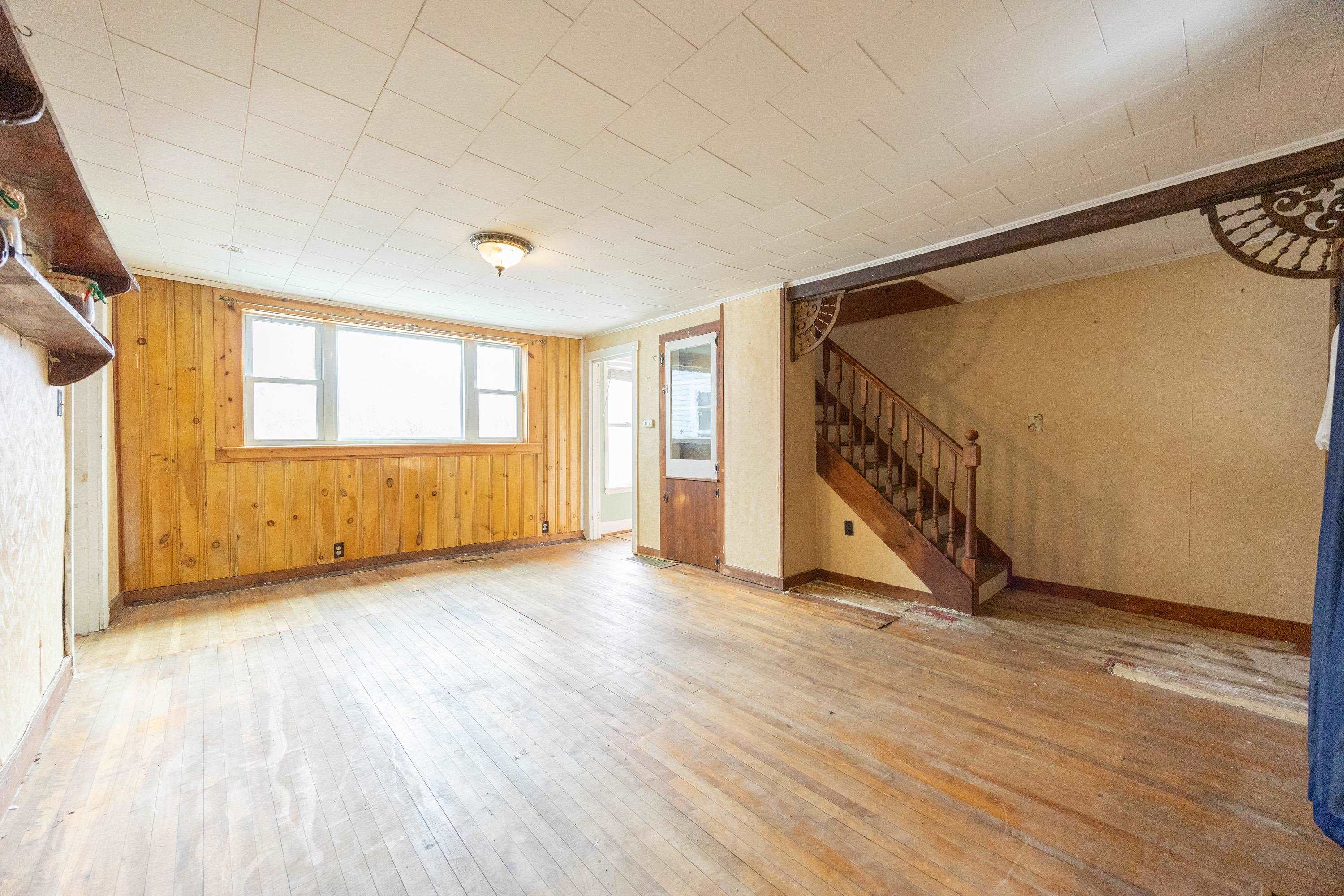 220 Lime Kiln Rd, Haverhill, NH 03780