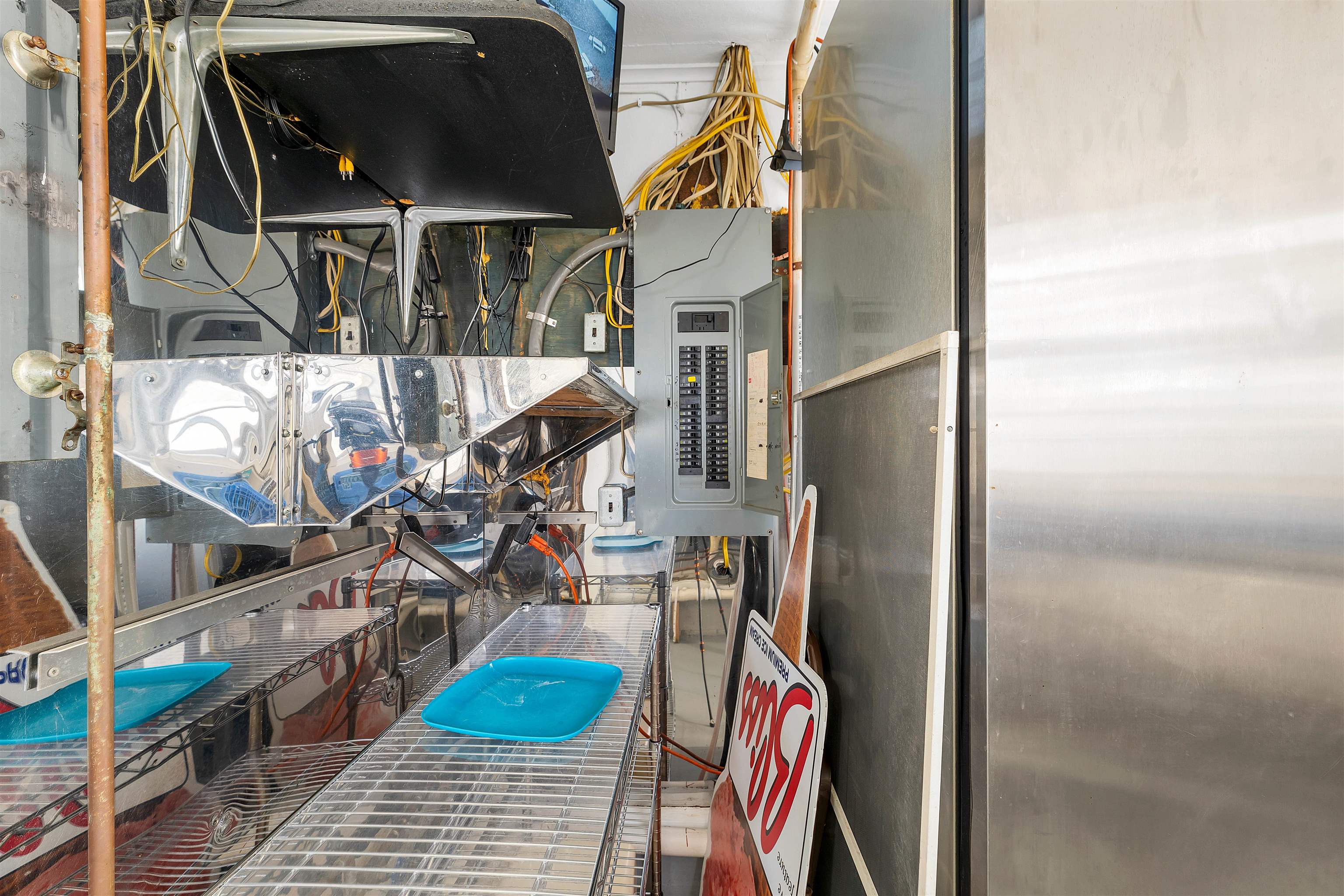 421 N Main St, Franklin, NH 03235