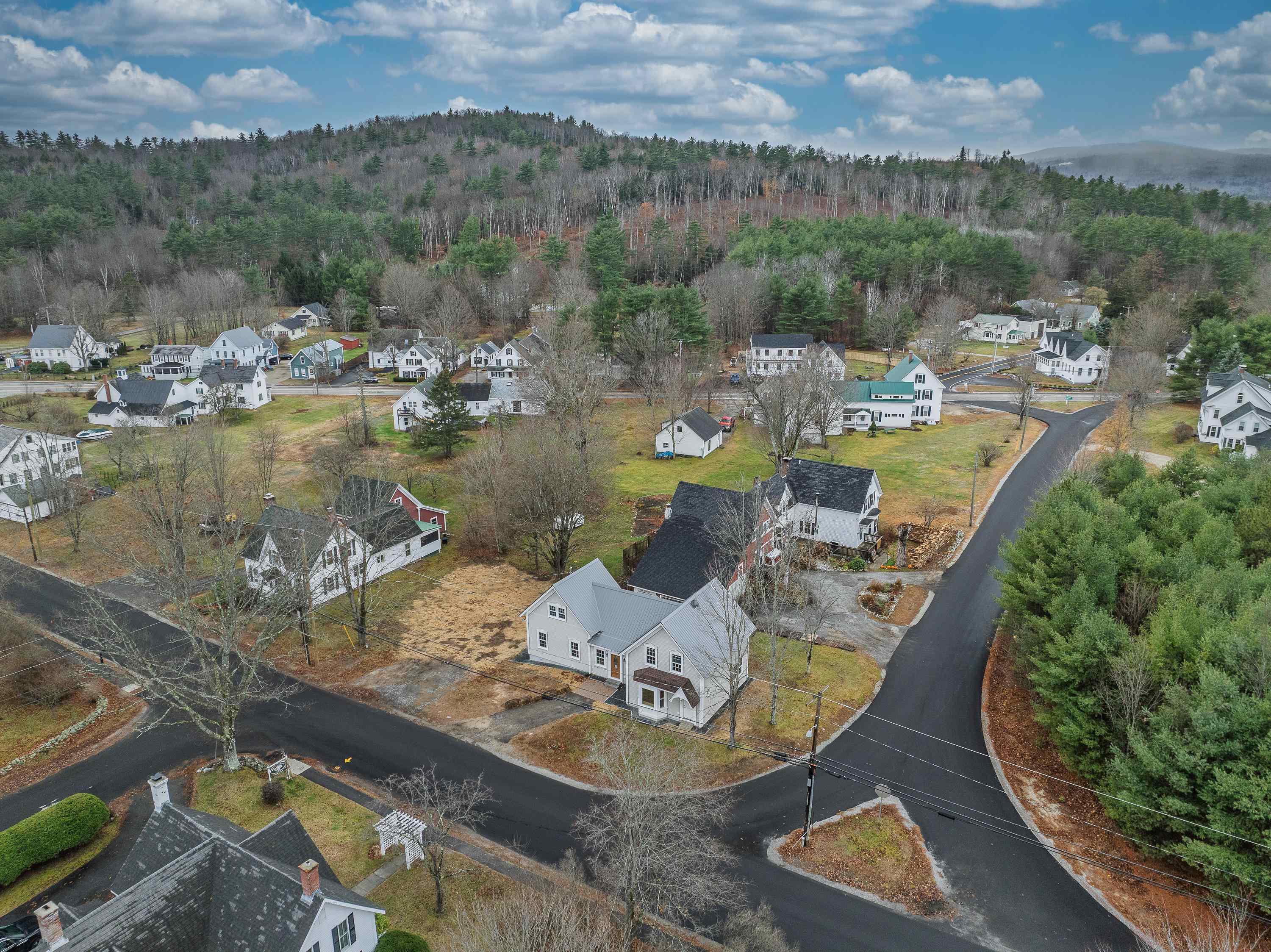 35 Mad River Rd, Campton, NH 03223