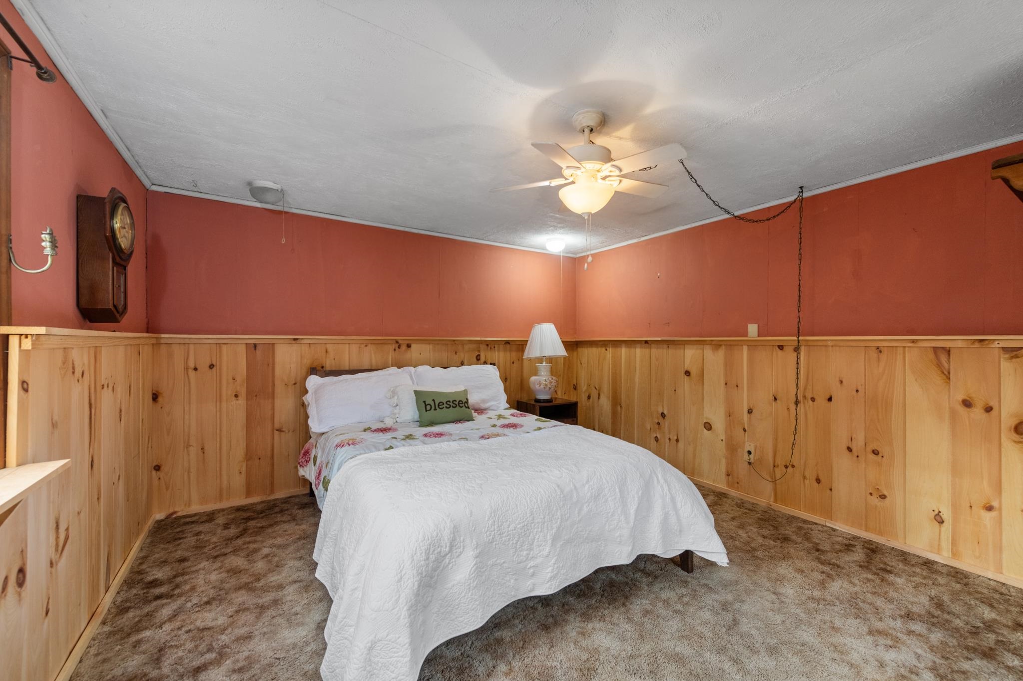 2nd bedroom on the 2nd floor