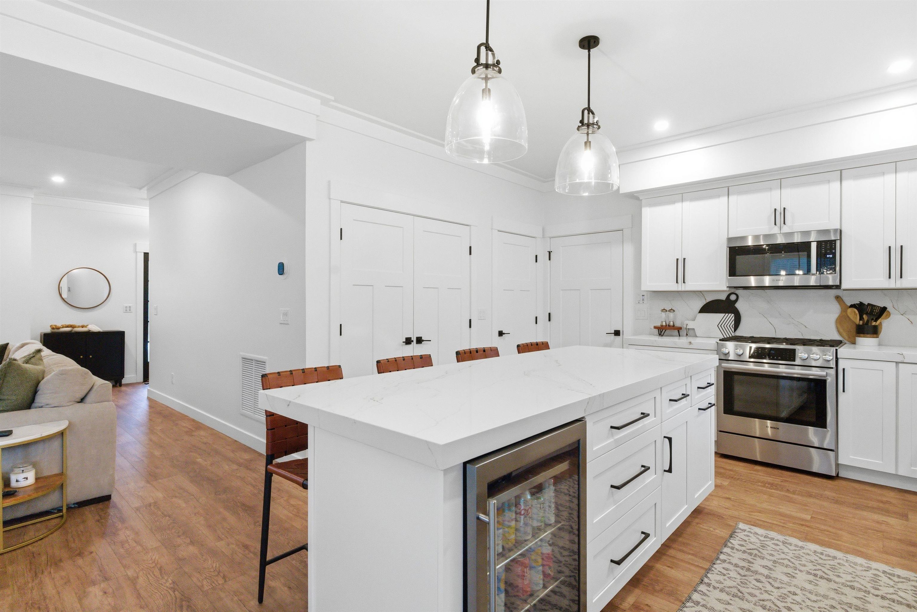 3 Western Terrace — photo 3