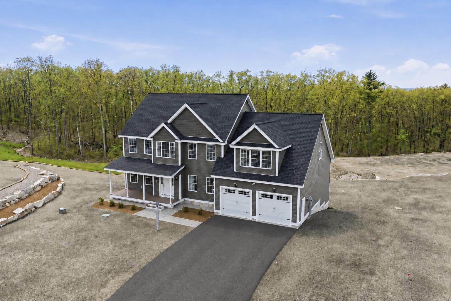 52 Daniel Rd, Derry, NH 03038