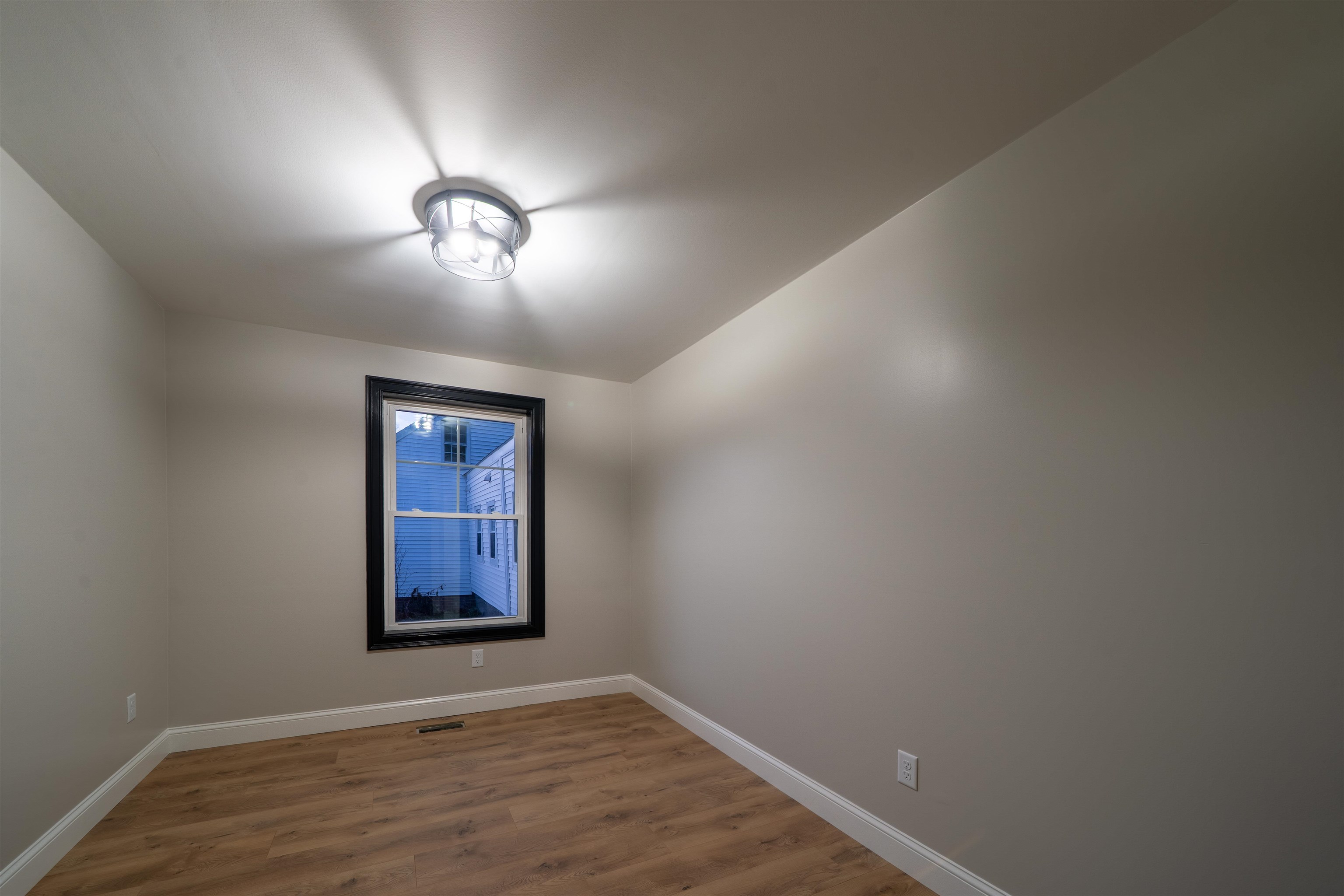 50B Linden St, Exeter, NH 03833