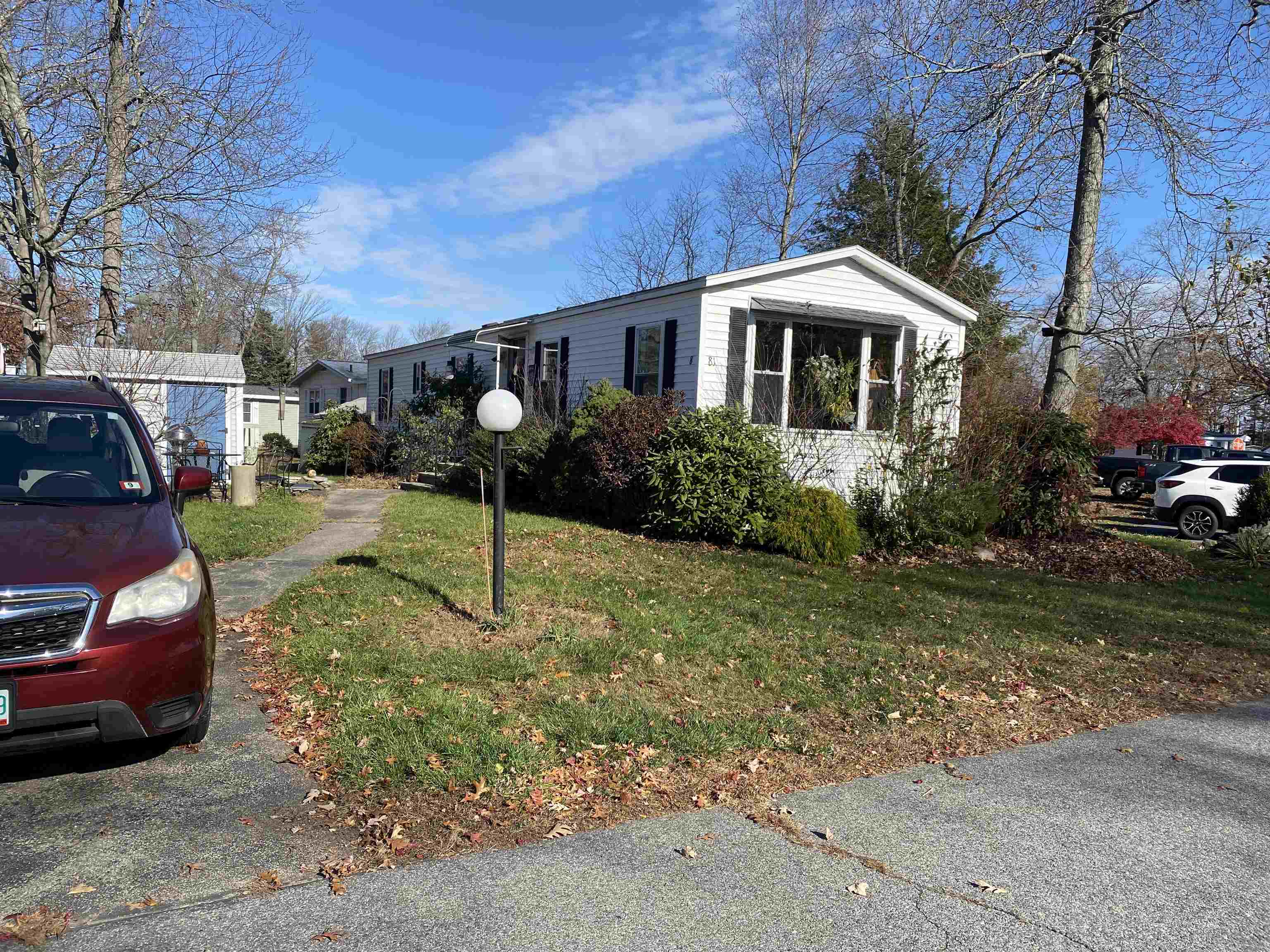 81 Elm Ct, Seabrook, NH 03874