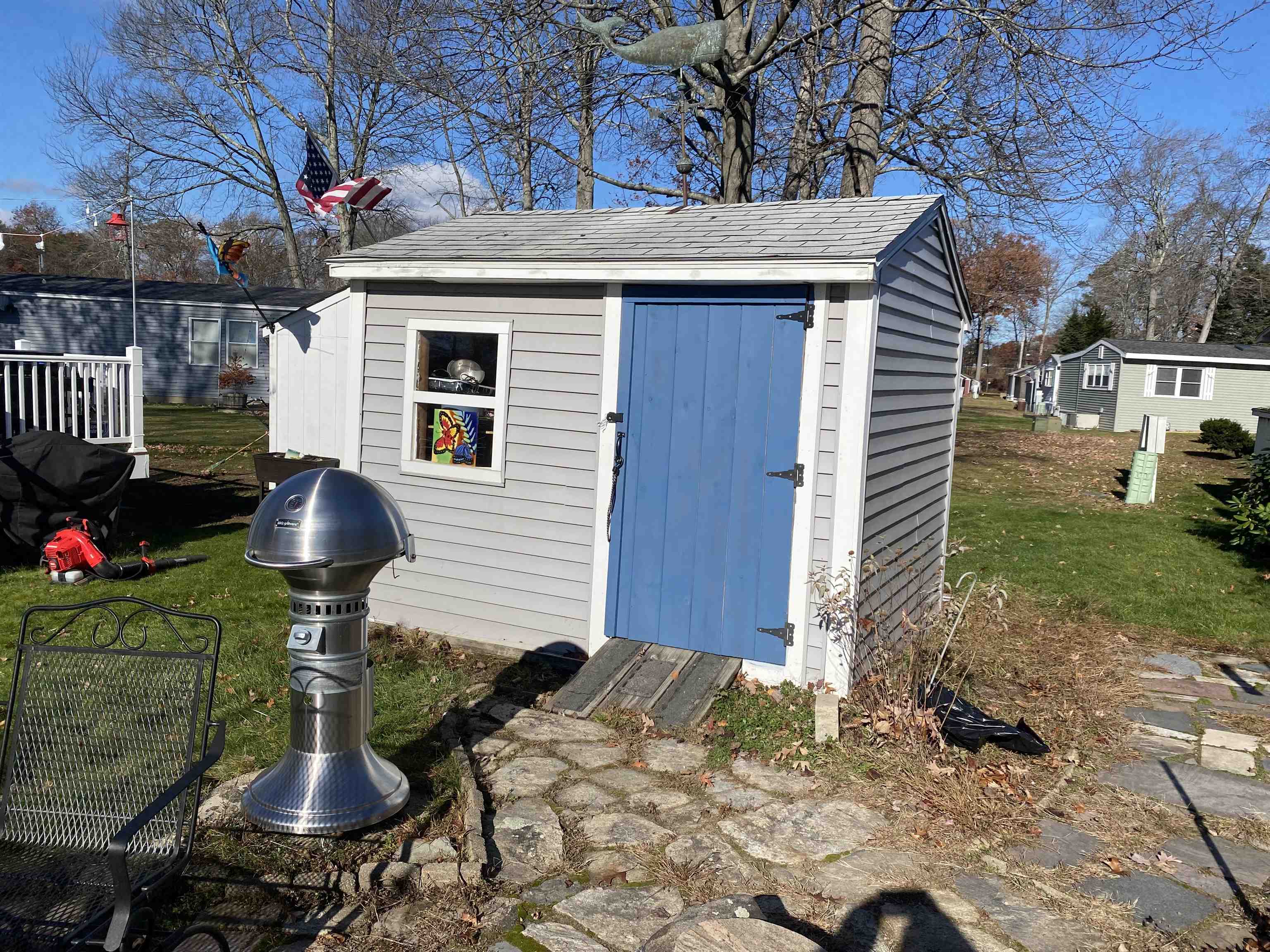 81 Elm Ct, Seabrook, NH 03874