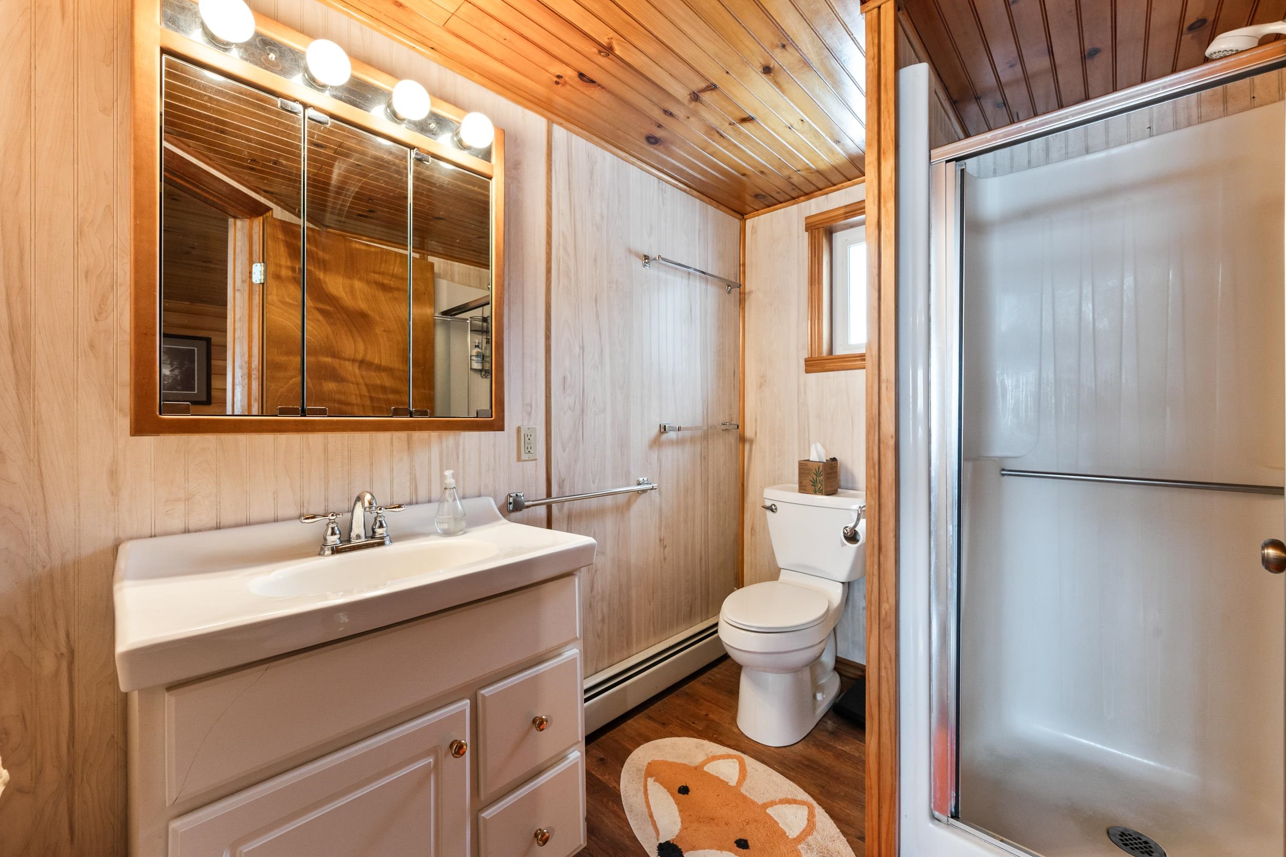 1420 East Side River Rd, Dummer, NH 03588