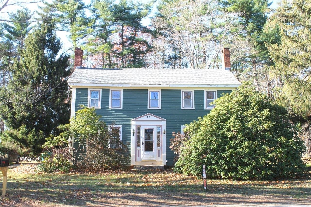 Photo of 22 Church Street Kingston NH 03484