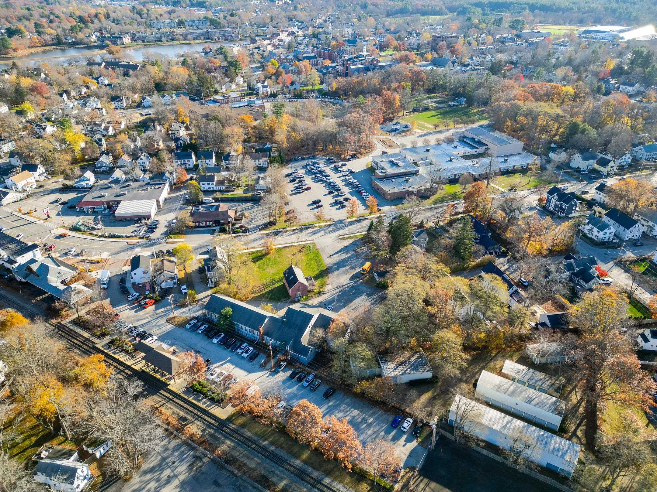 48 Lincoln St, Exeter, NH 03833