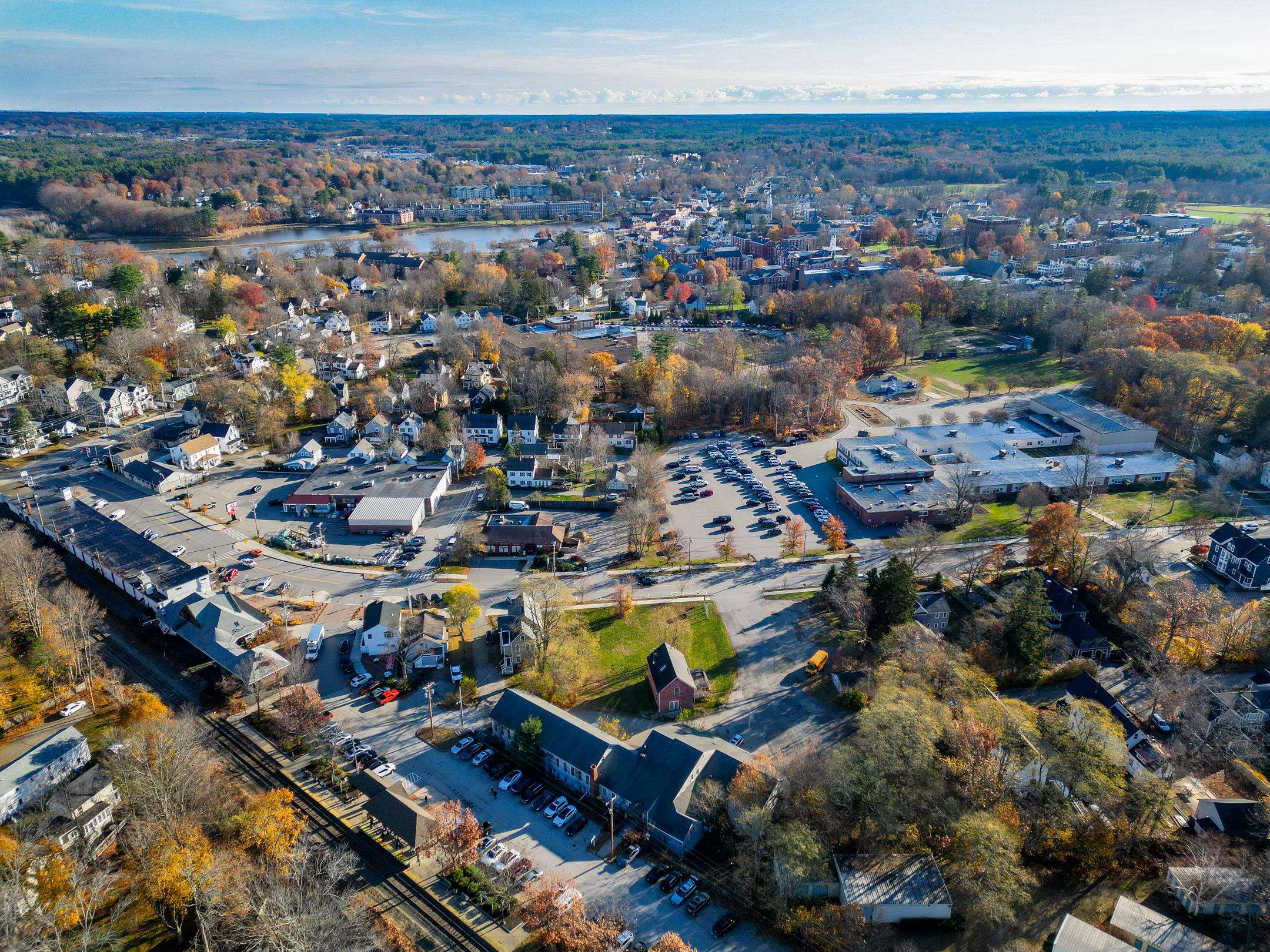 48 Lincoln St, Exeter, NH 03833