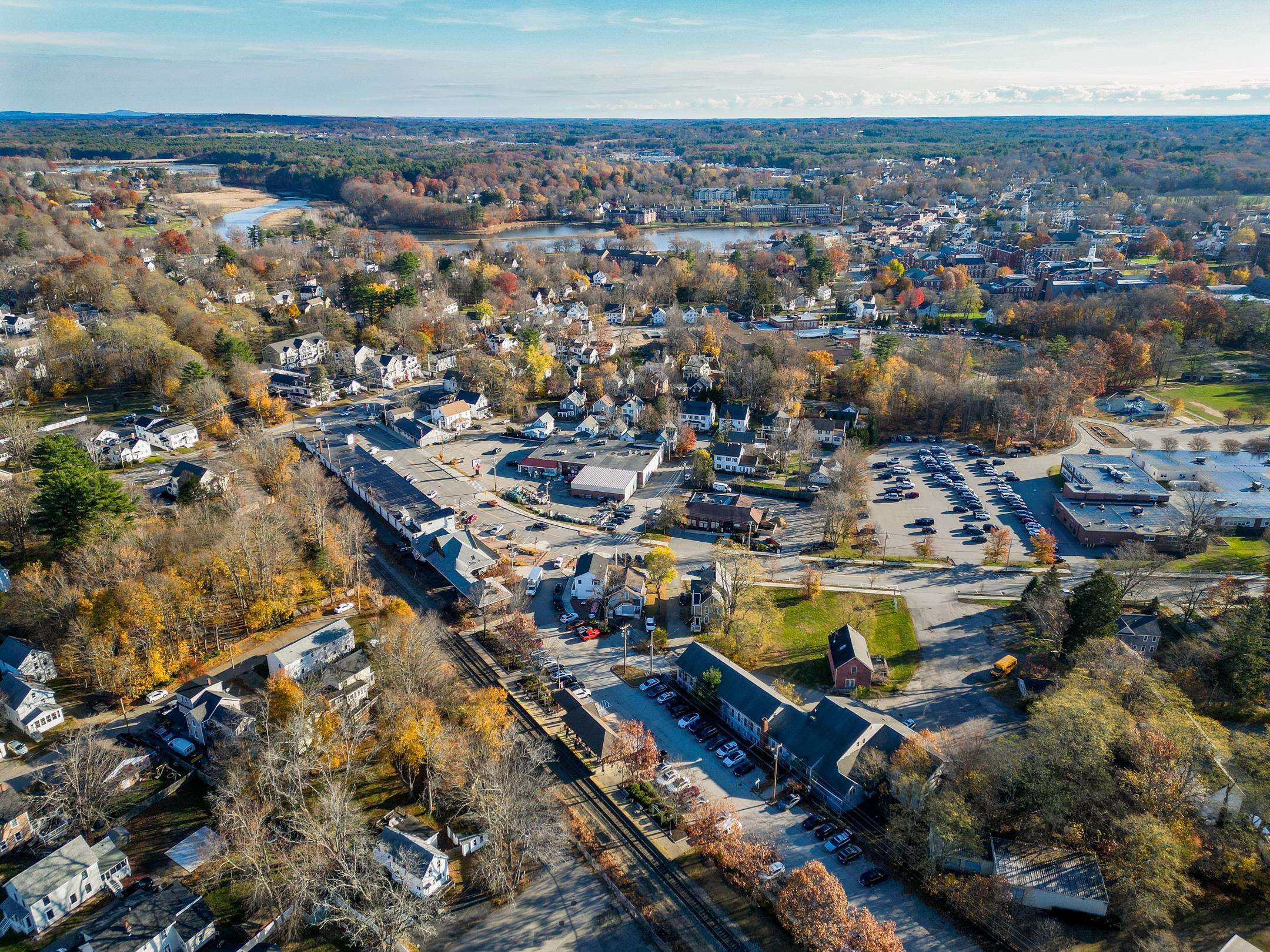 48 Lincoln St, Exeter, NH 03833