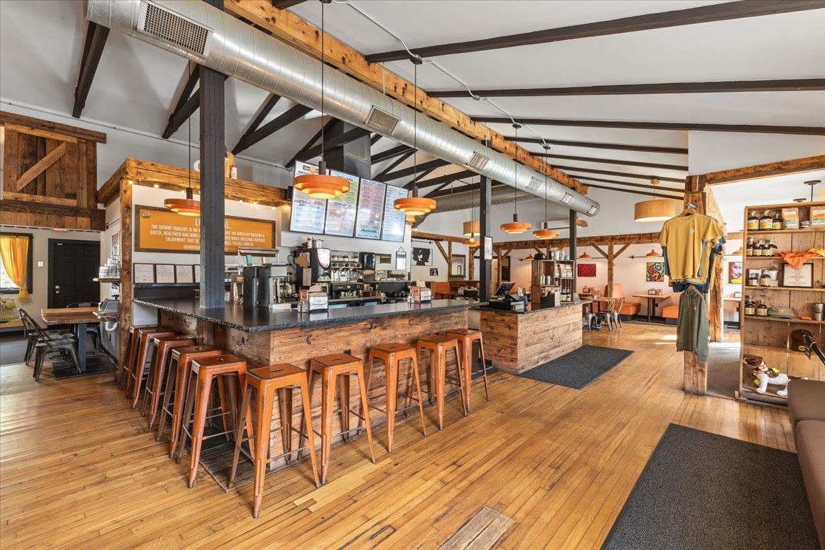 454 Mountain Road Unit: 2 & 3