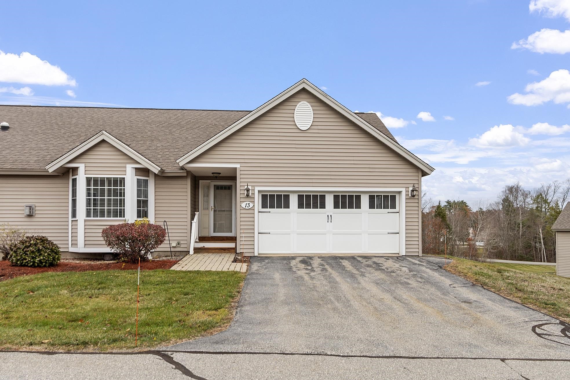 13 Autumn Ln, Hampstead, NH 03826
