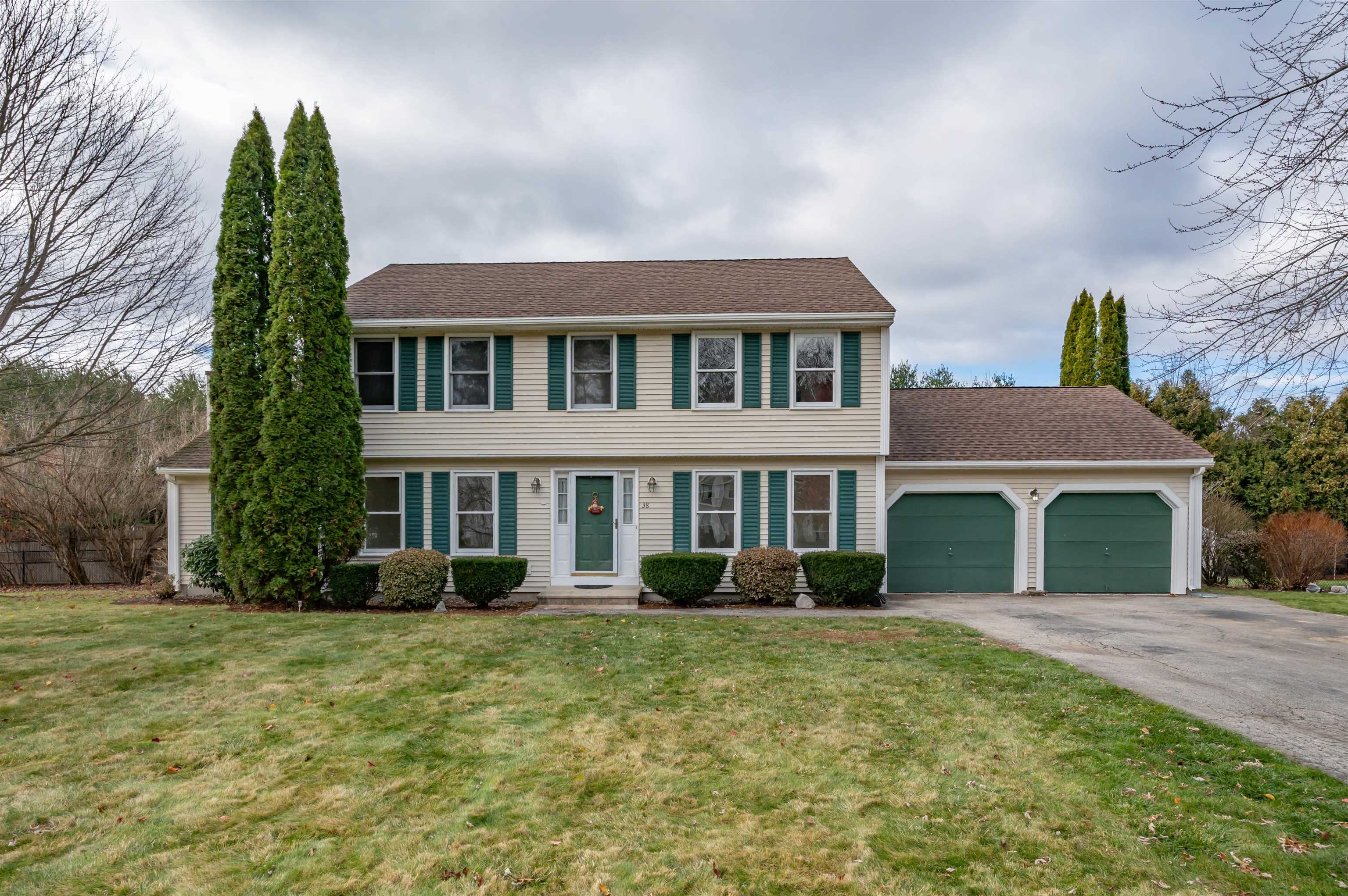 38 Mallard Point, Merrimack, NH 03054