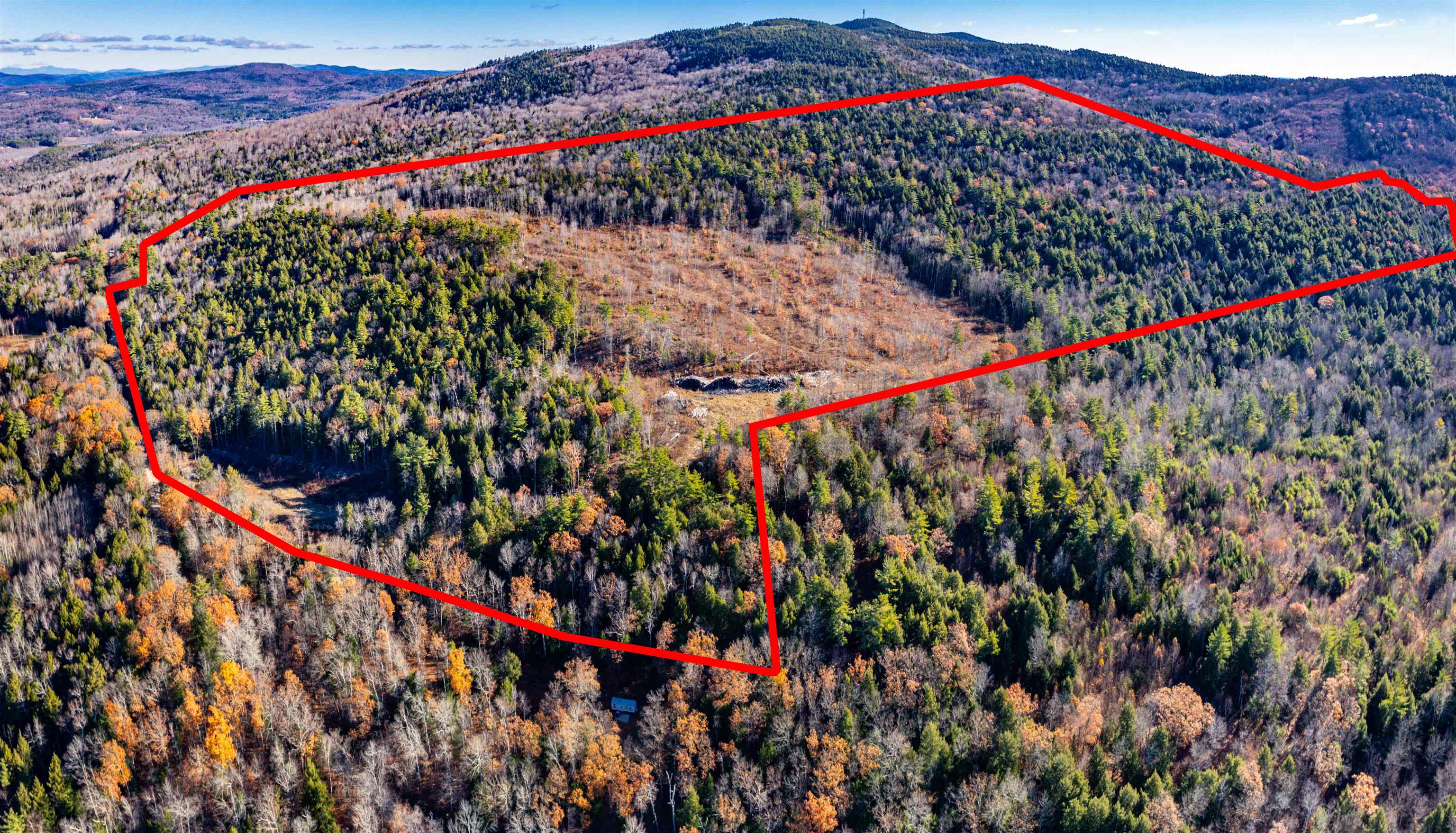 375 New Canada Rd, Danbury, NH 03230