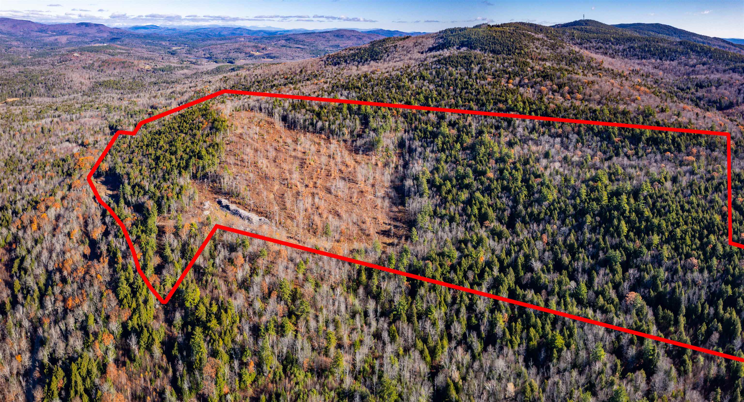 375 New Canada Rd, Danbury, NH 03230