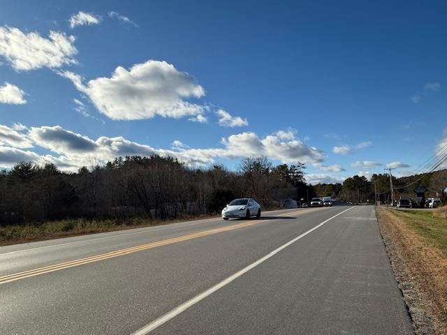 736 John Stark Hw, Newport, NH 03773