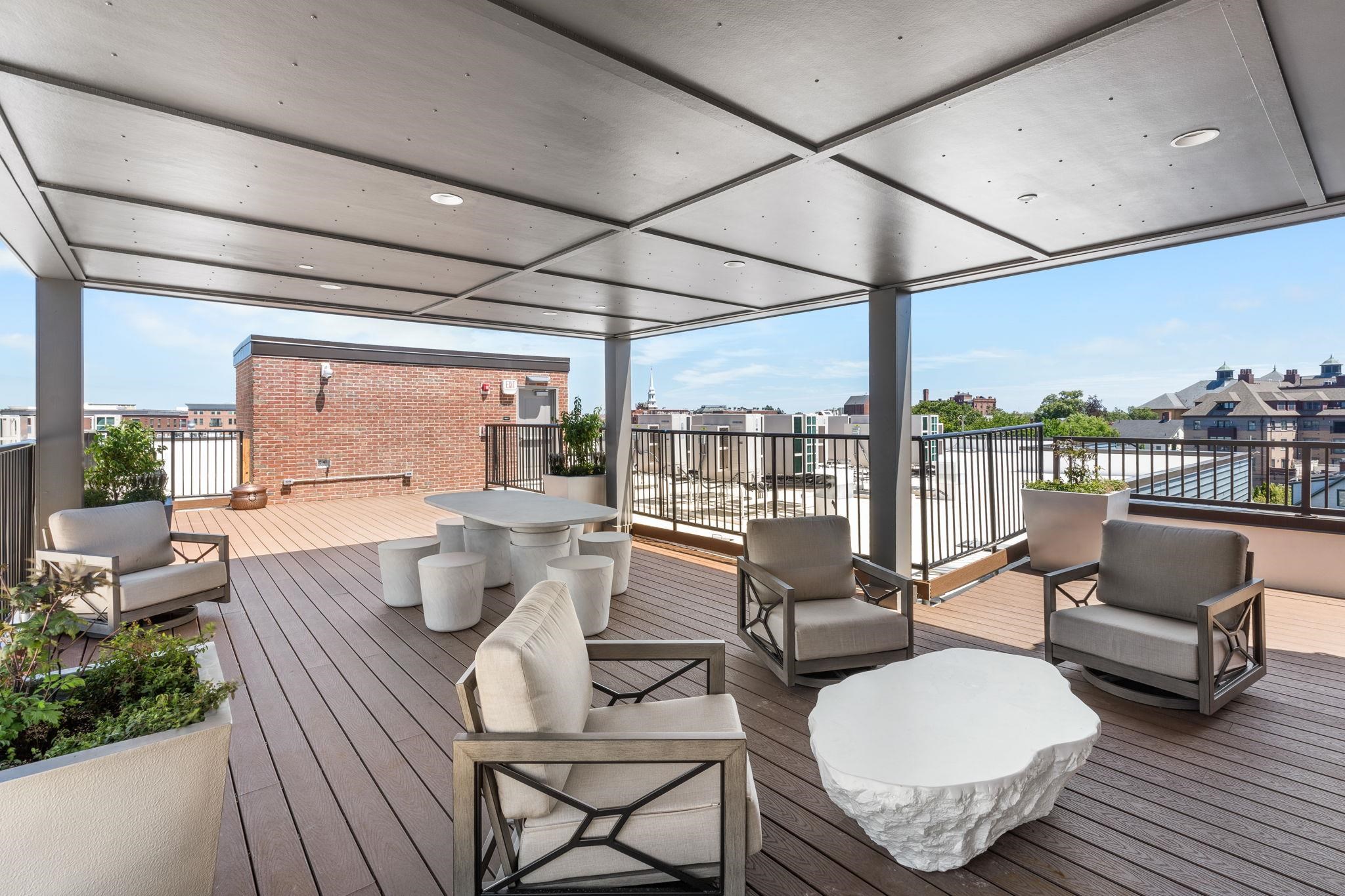 99 Foundry Pl, Portsmouth, NH 03801