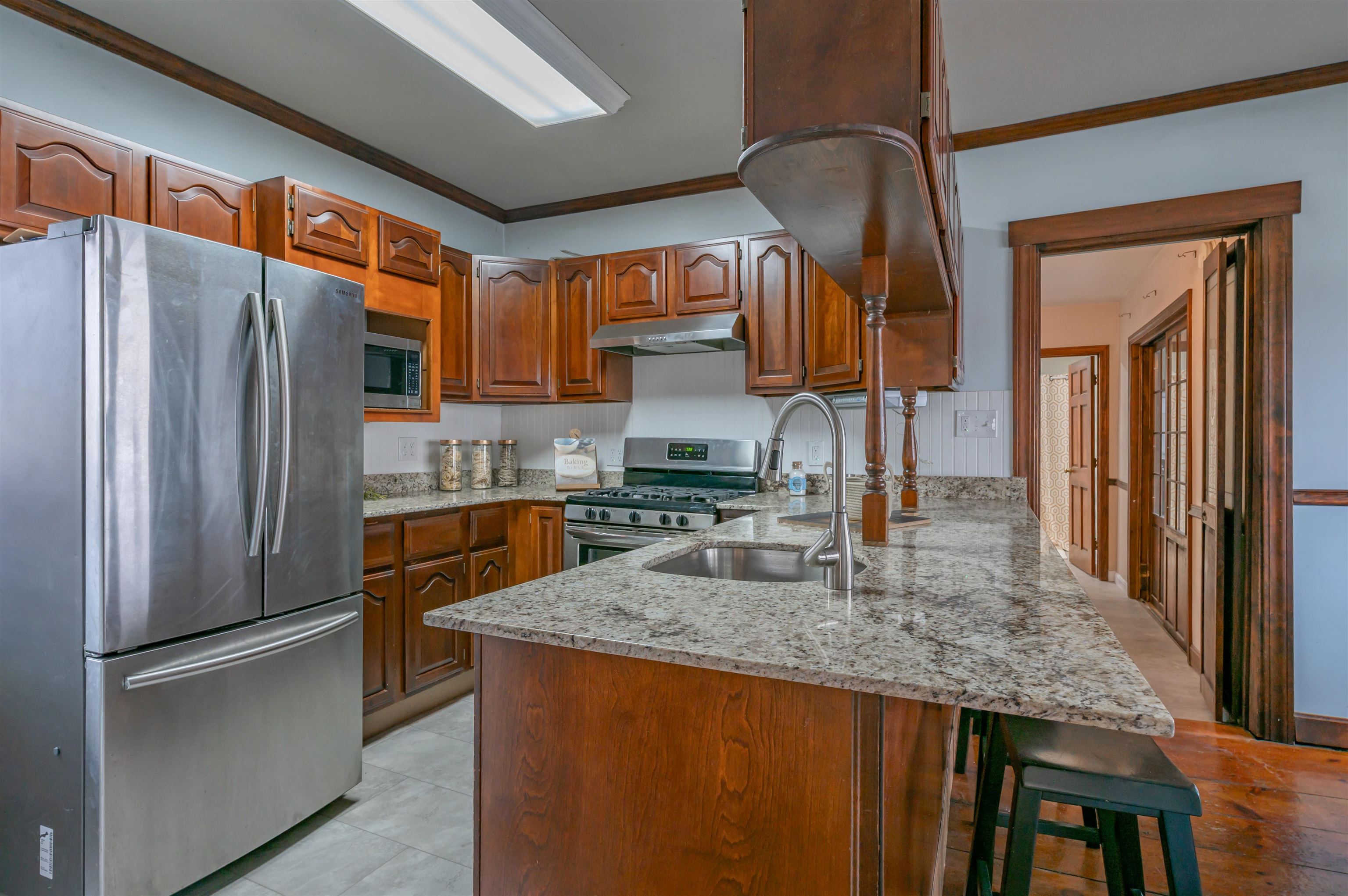 459 Central St, Manchester, NH 03103