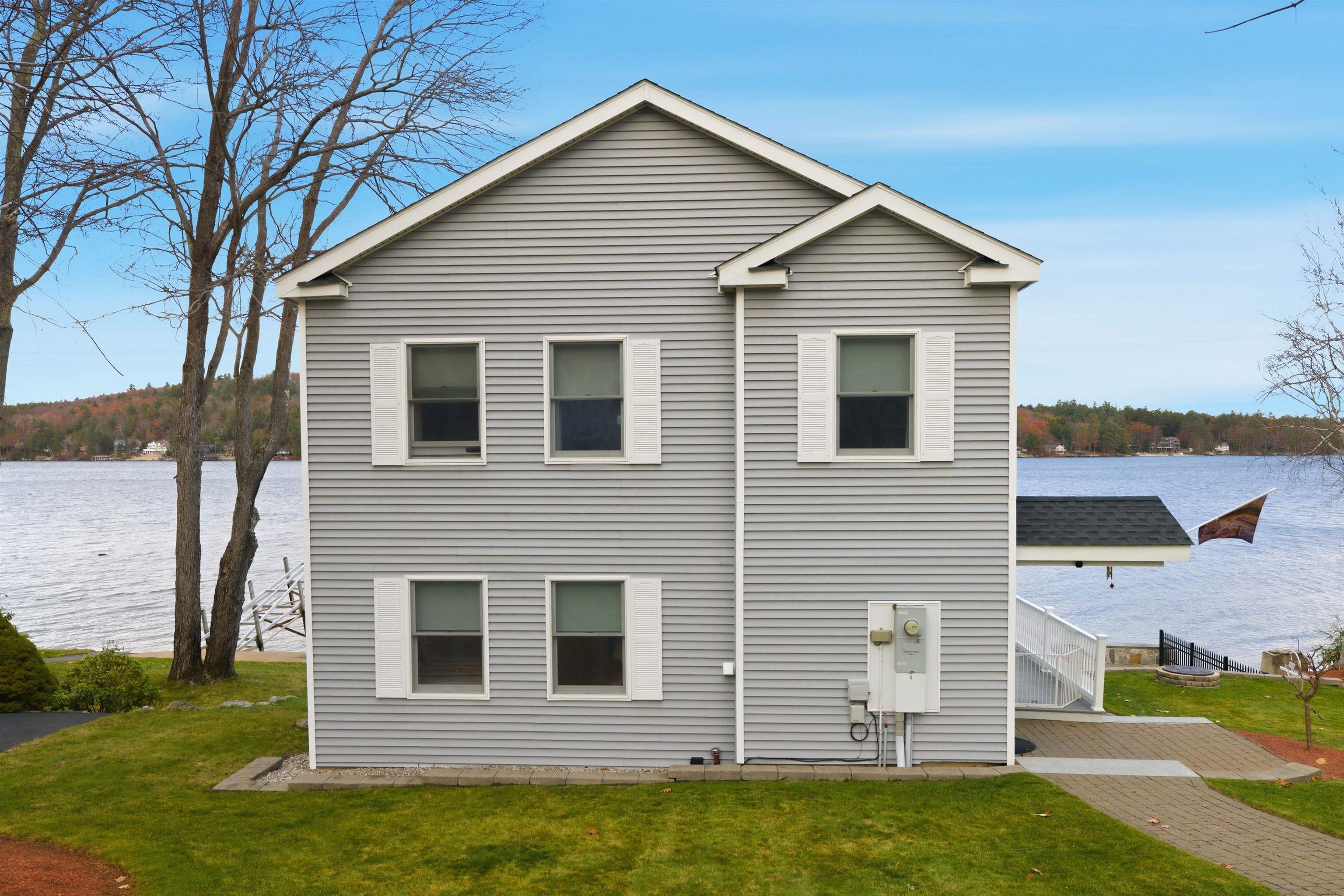 75 Neal Shore Rd, Meredith, NH 03253