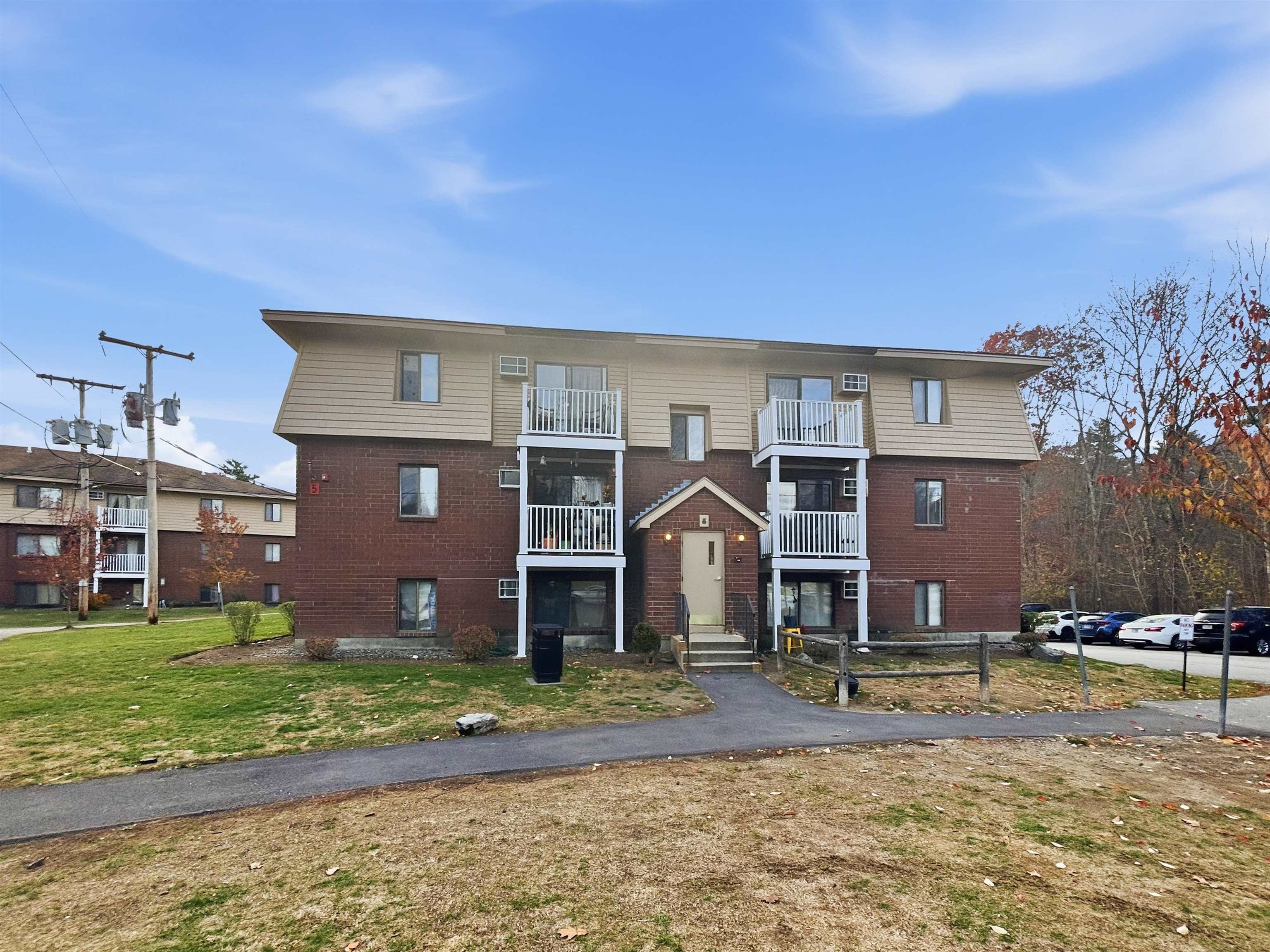 Homes for sale in Newmarket, NH | 325 Lita Ln, Newmarket, NH 03857 | MLS# 5070130