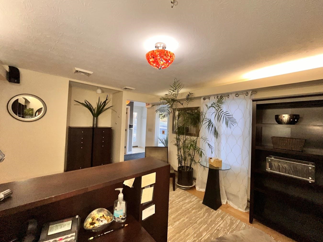 110 Ponemah Rd, Amherst, NH 03031