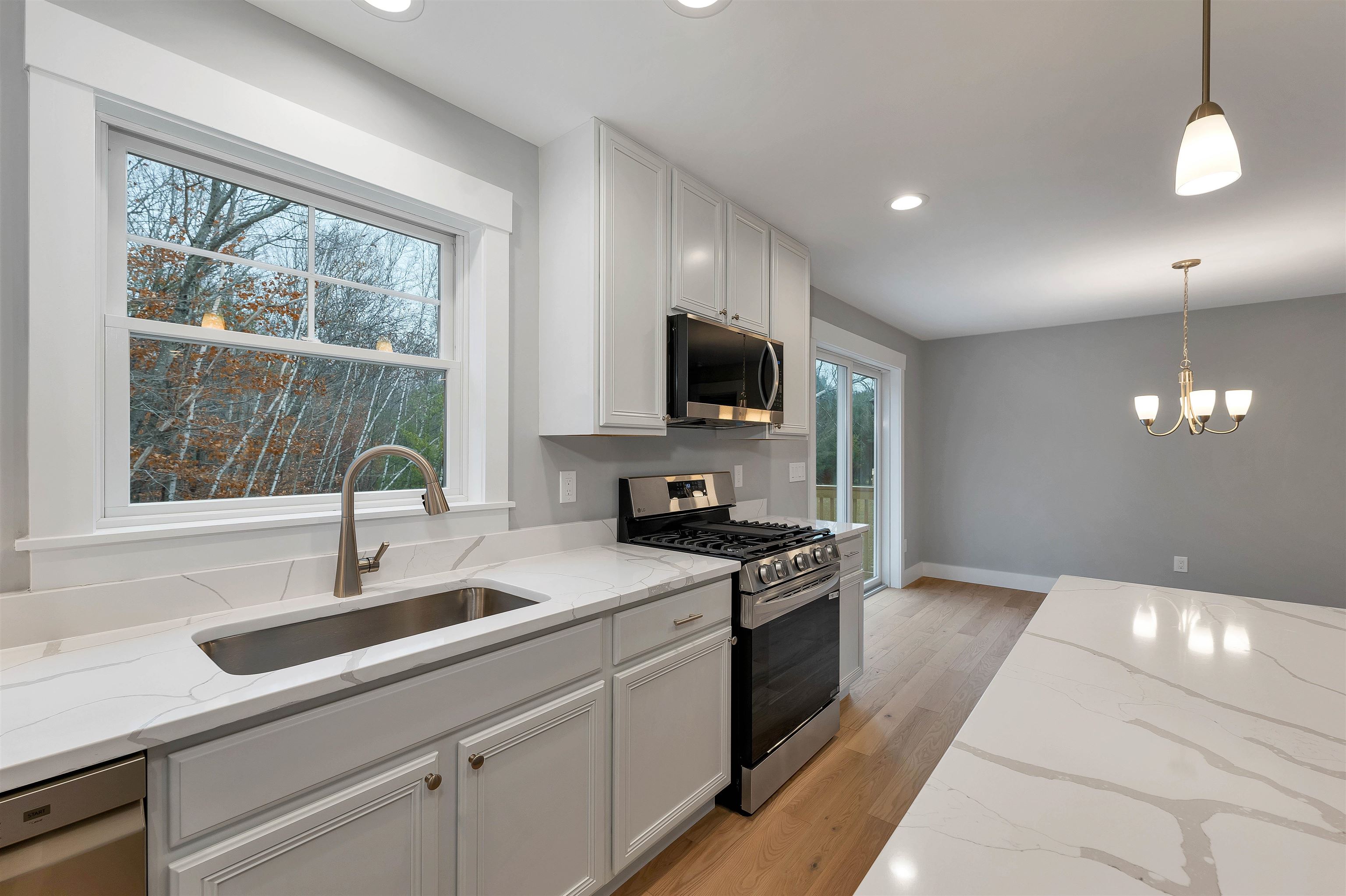 654 Alton Mountain Rd, Alton, NH 03810