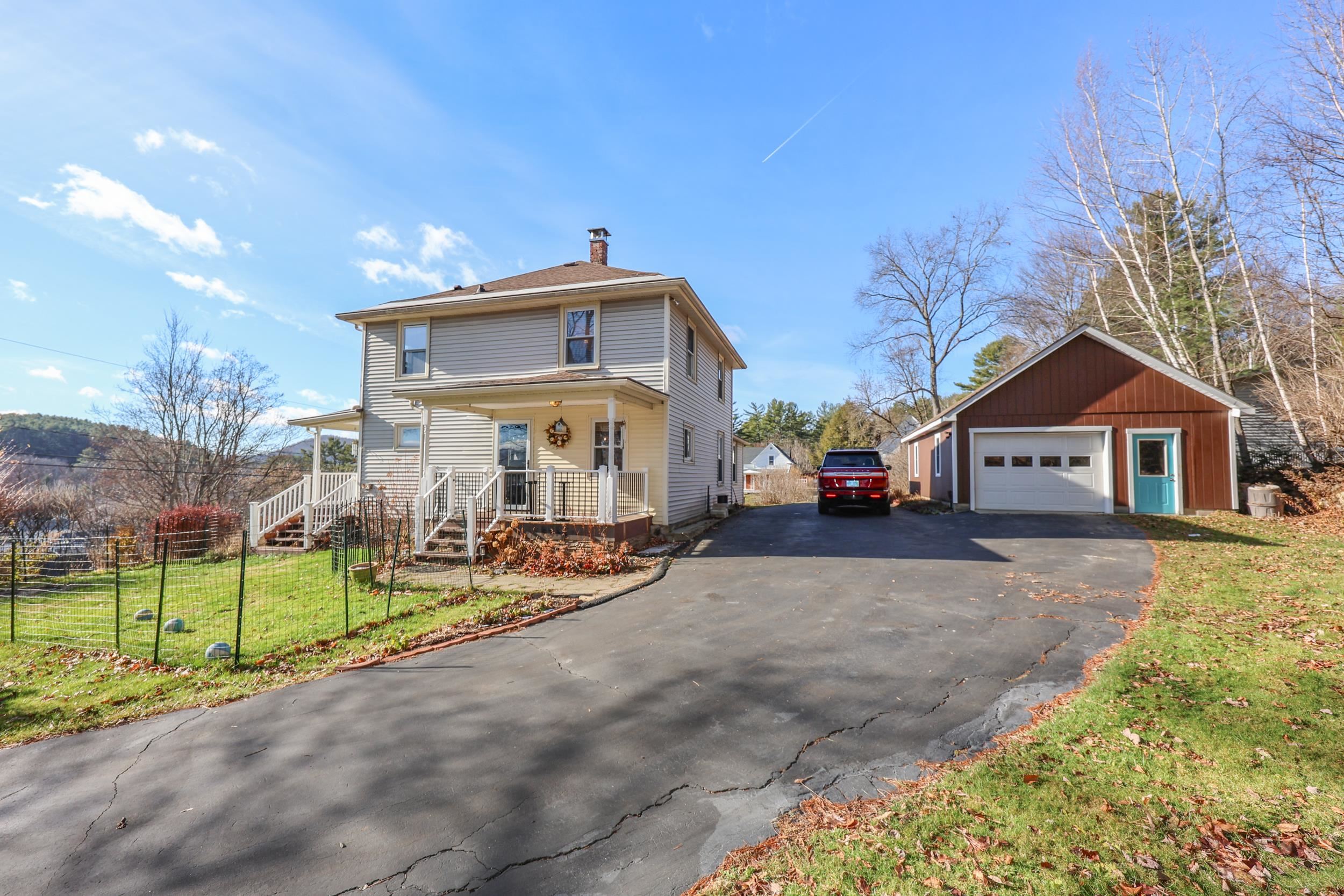 11 Richmond St, Littleton, NH 03561
