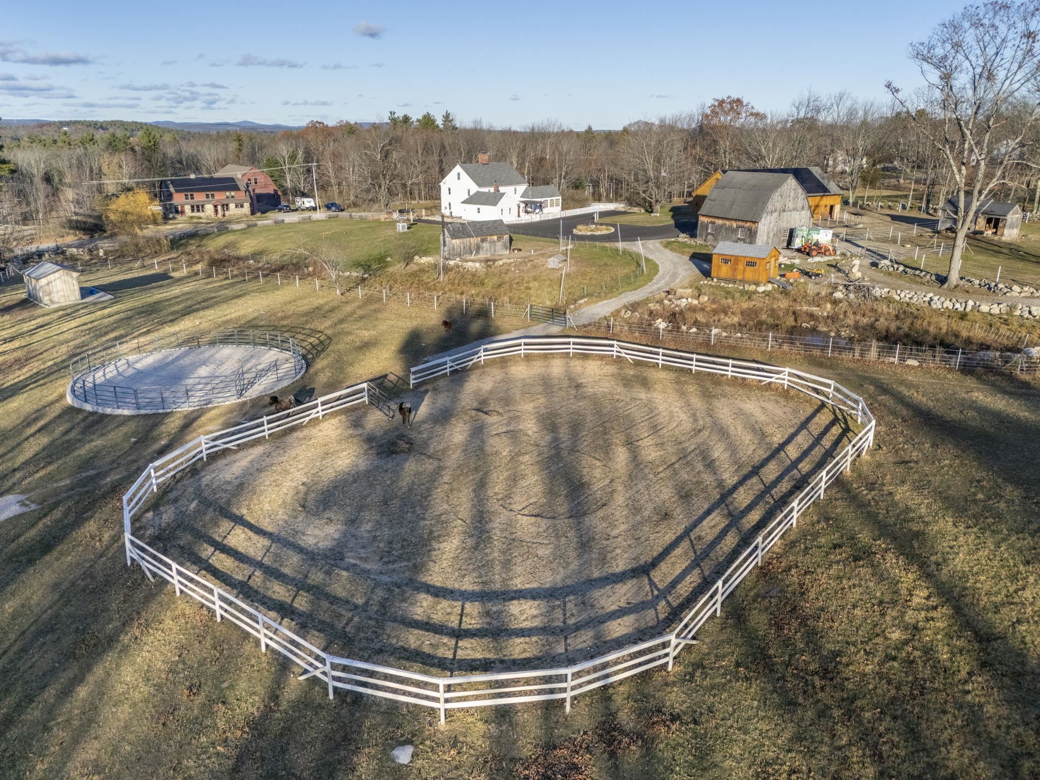 392 High St, Candia, NH 03034