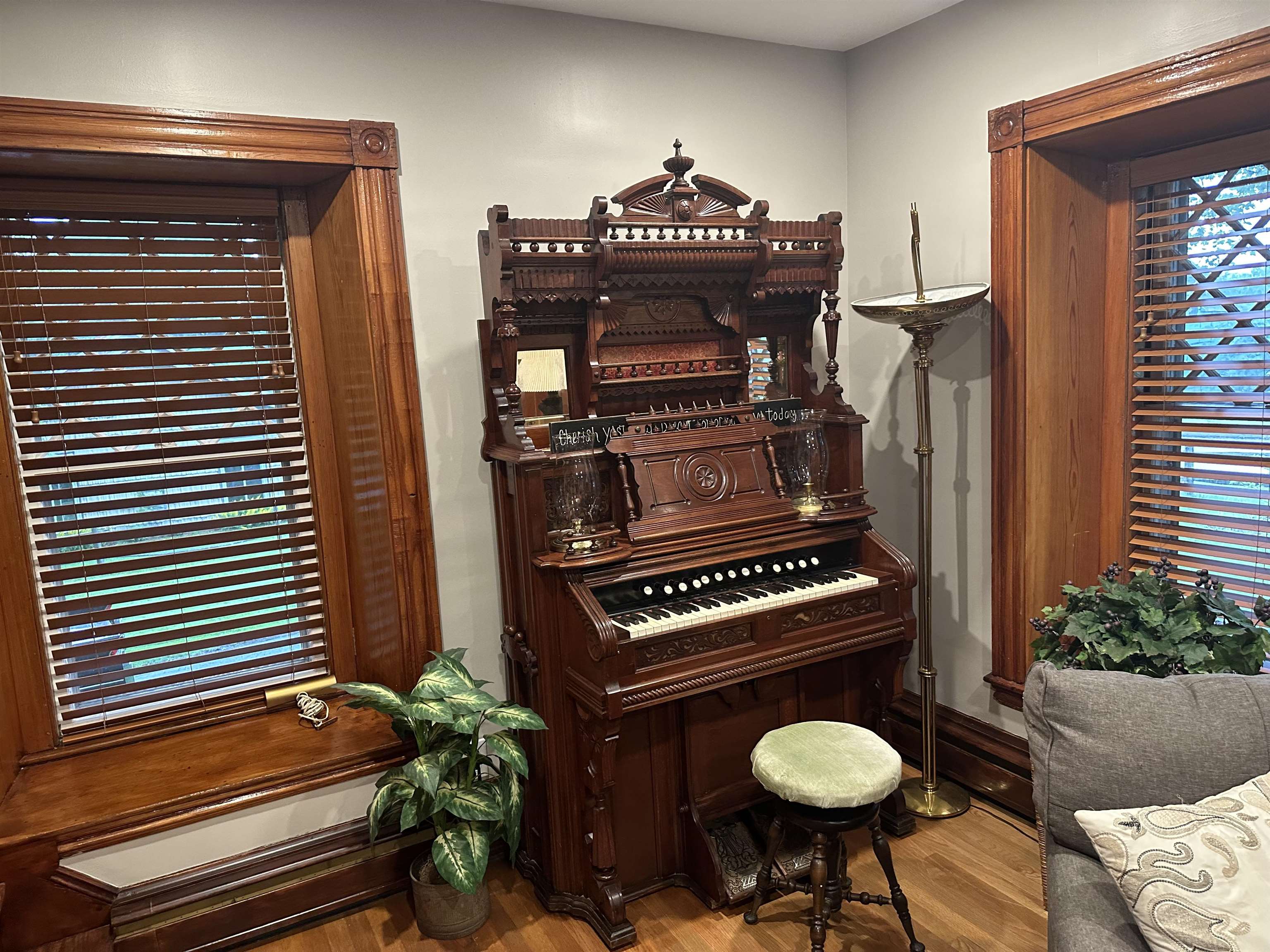 704 Hillside Ave, Berlin, NH 03570